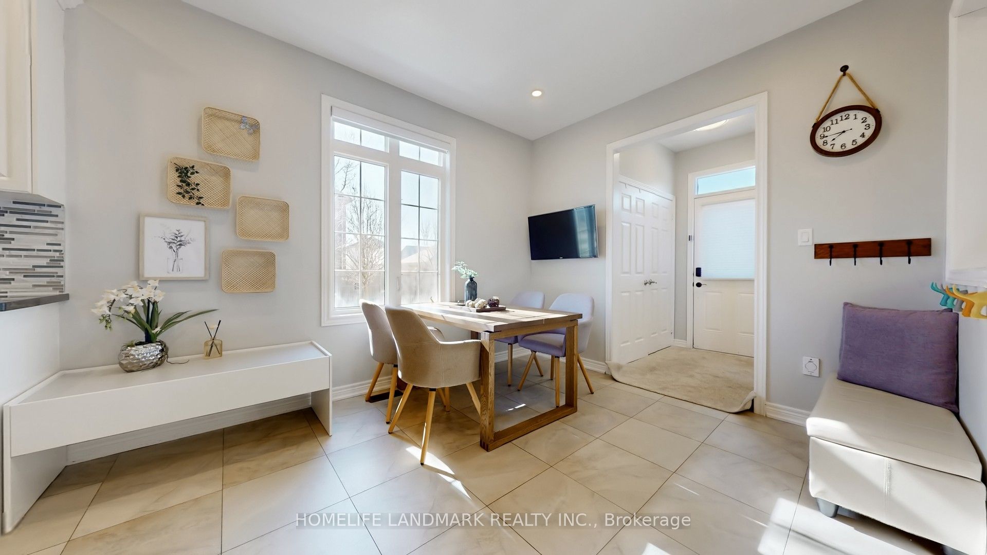 13 Woodway Lane Property Photo 17