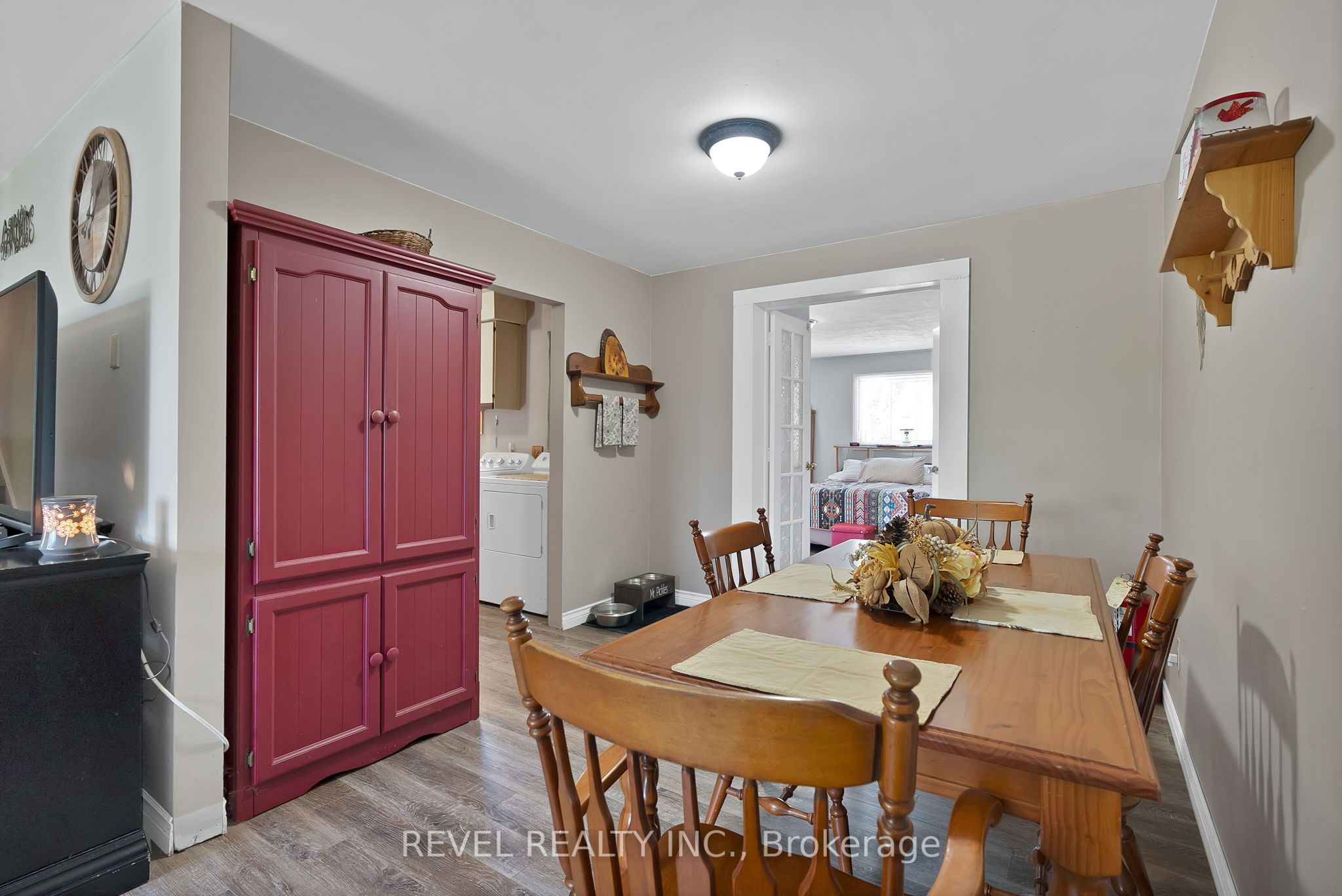 520 Duclos Point Road Property Photo 9