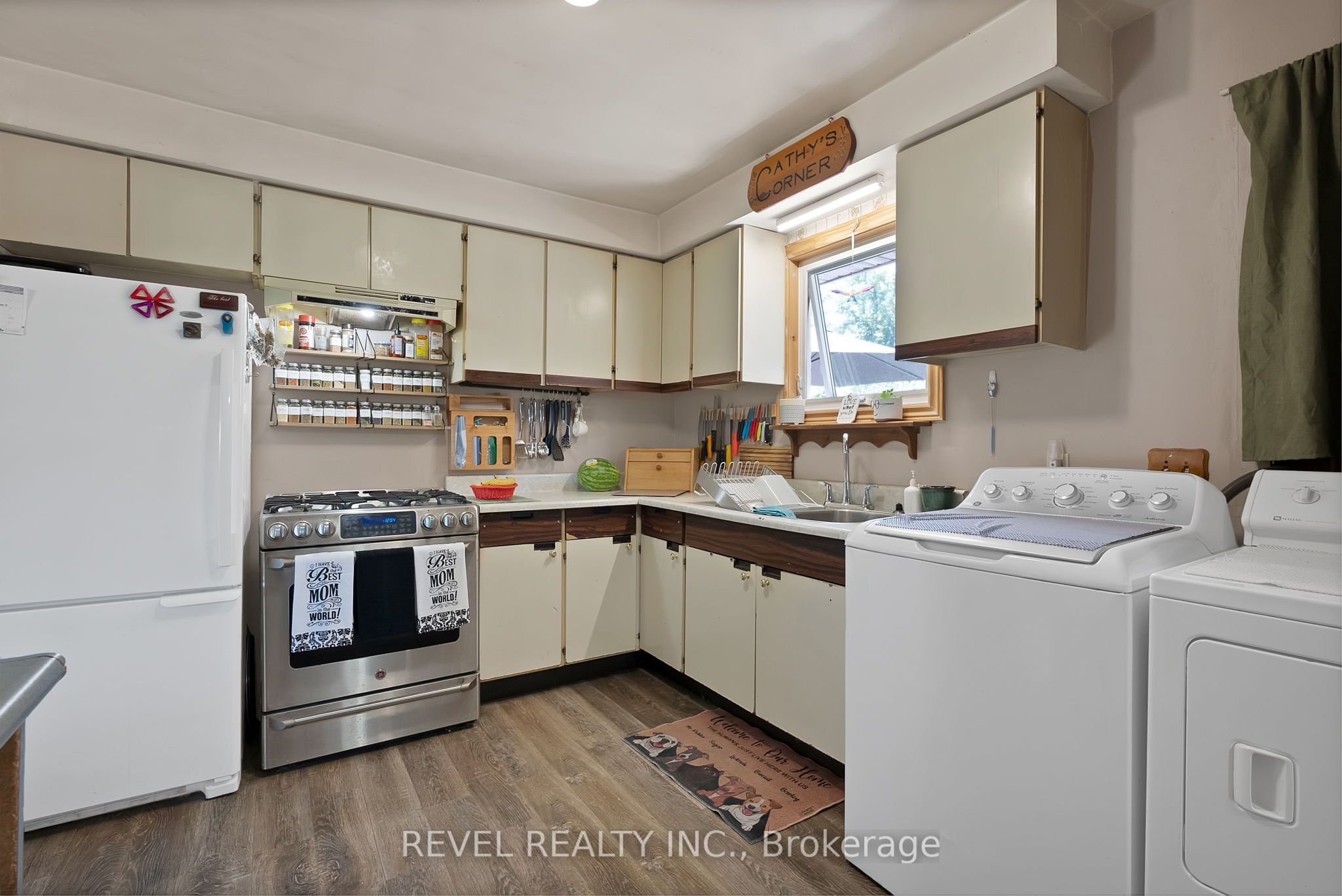520 Duclos Point Road Property Photo 11