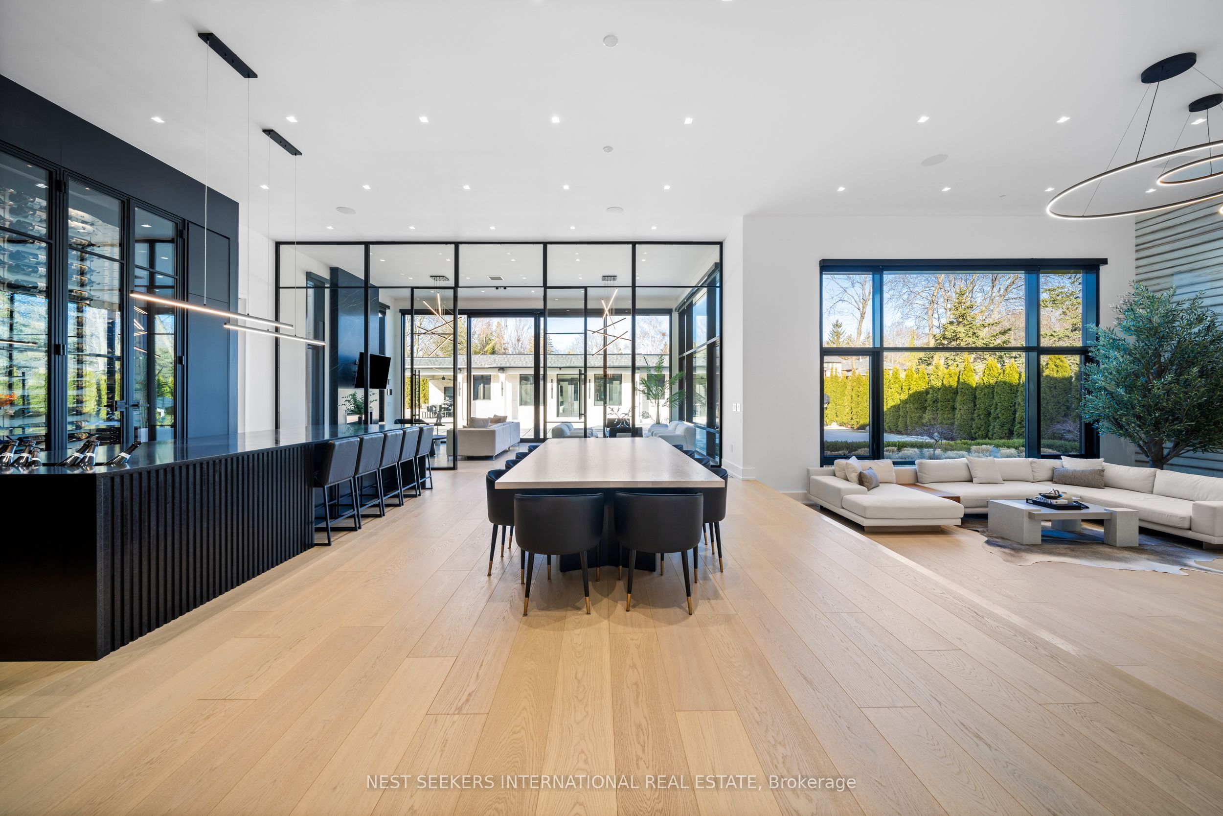 29 Greenside Drive Property Photo 6