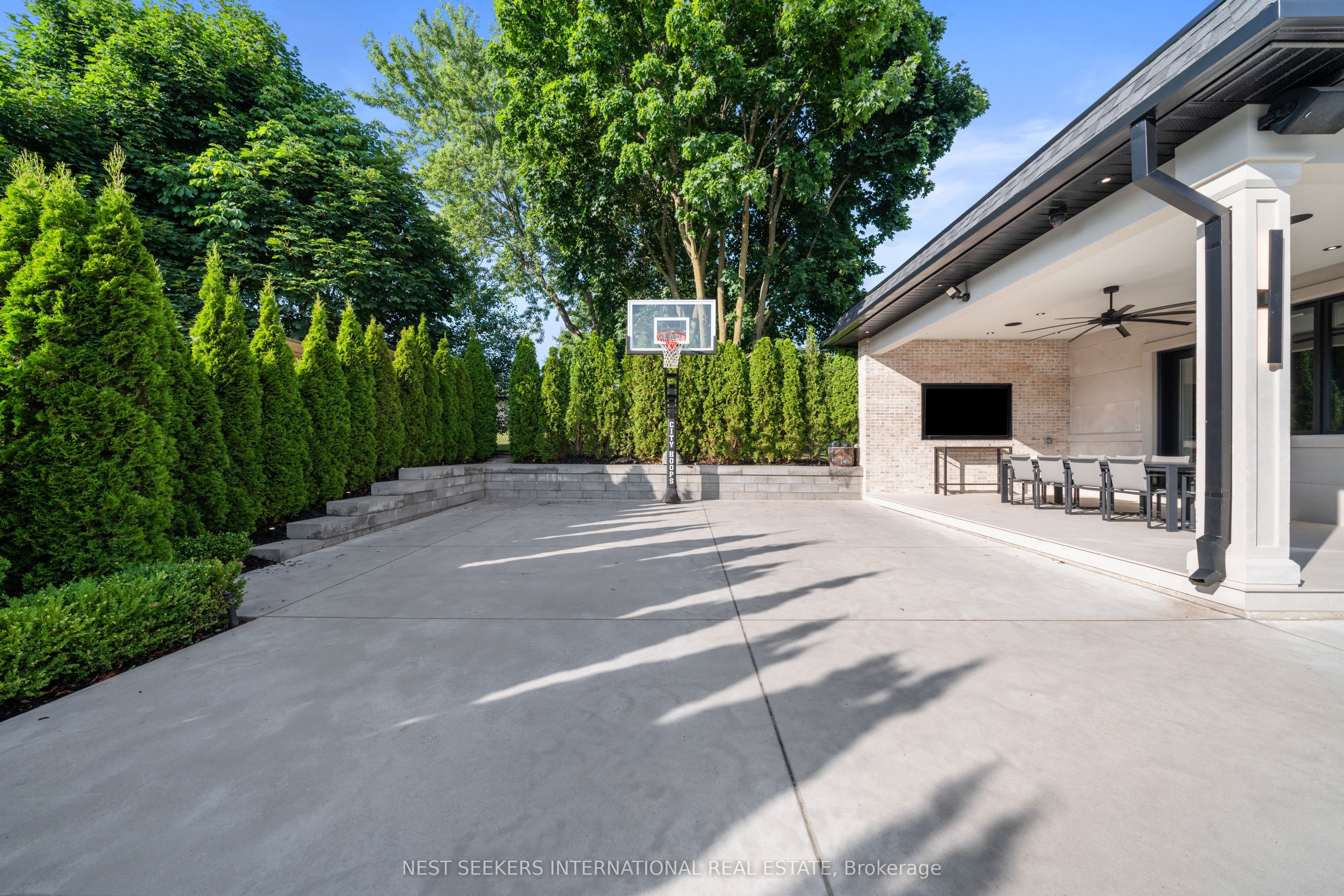 29 Greenside Drive Property Photo 46