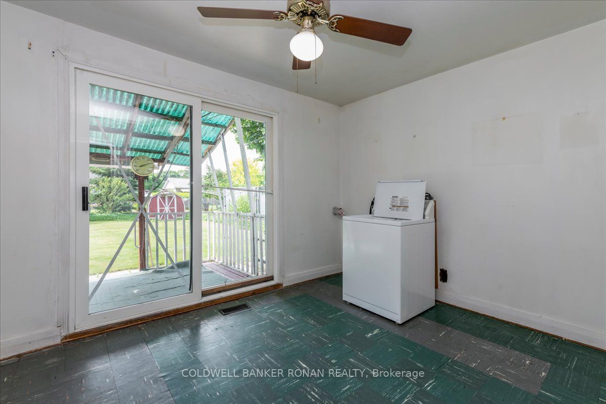 199 Tupper Street W Property Photo 10