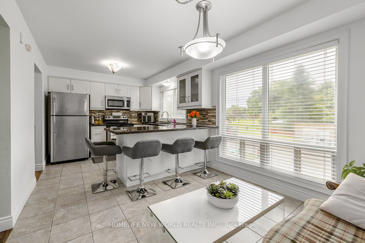 61 Poplar Crescent Property Photo 10