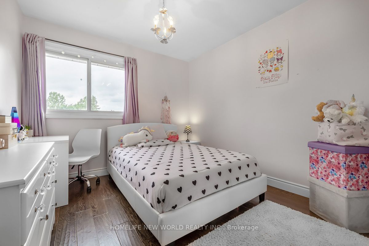 61 Poplar Crescent Property Photo 15