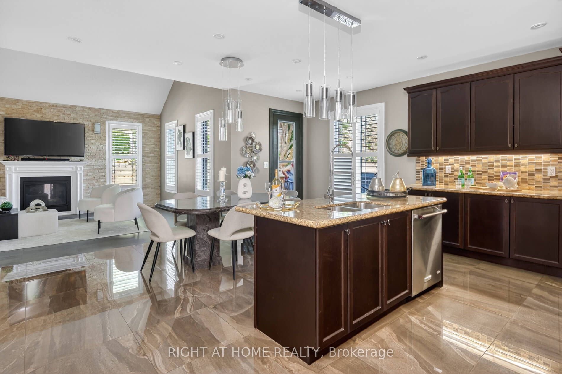 80 Sharpe Crescent Property Photo 12