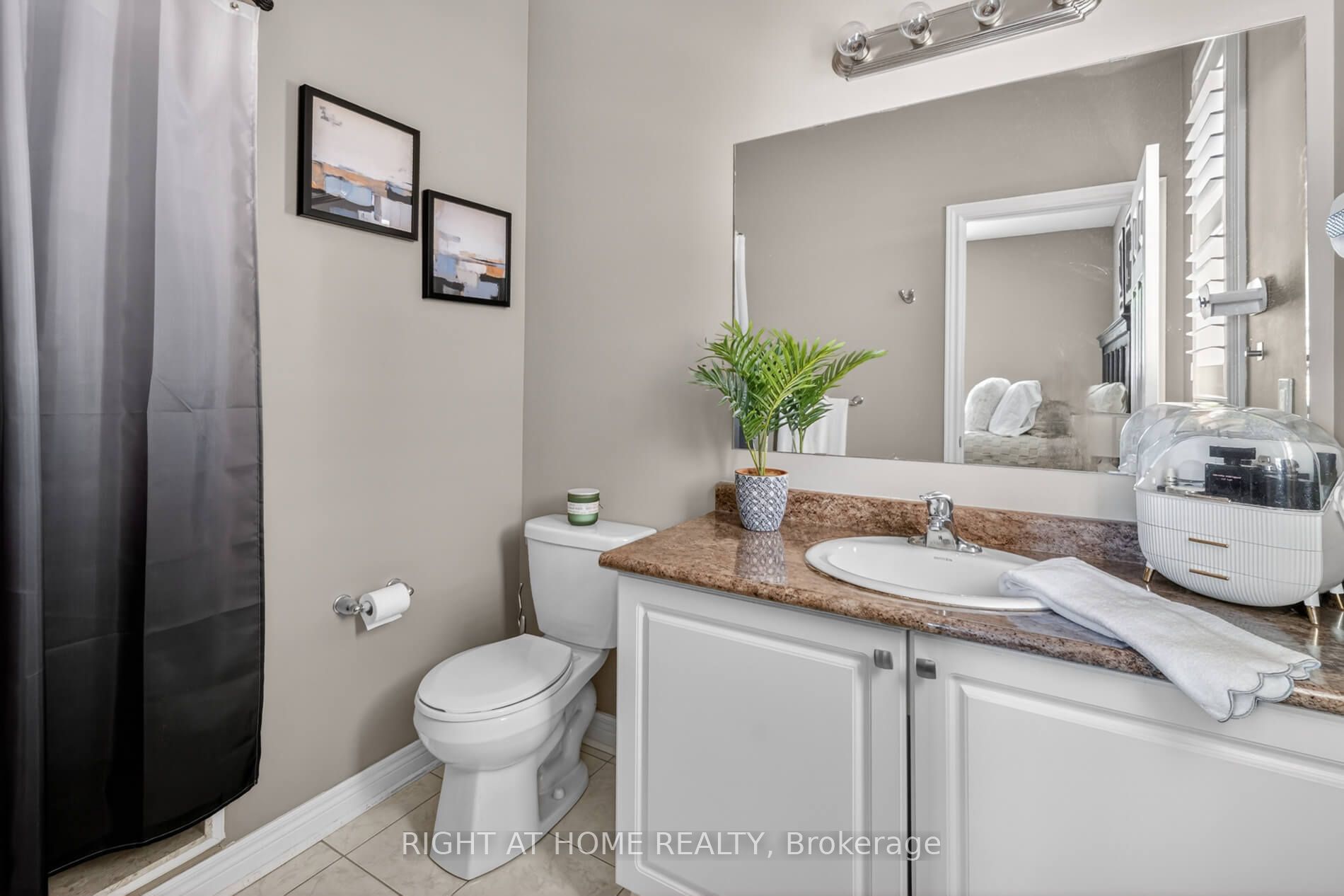 80 Sharpe Crescent Property Photo 22