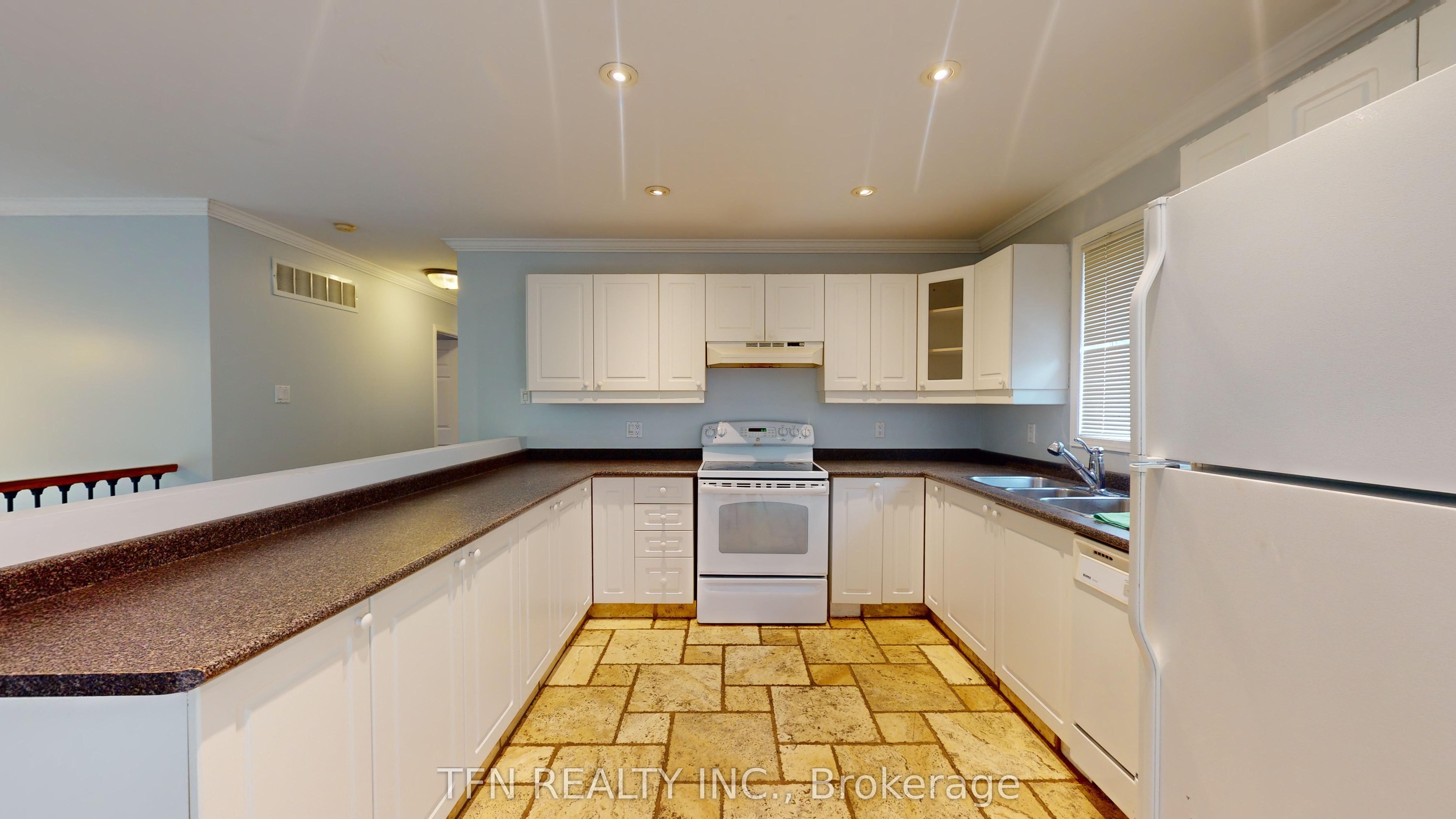 1048 Gilmore Avenue Property Photo 8