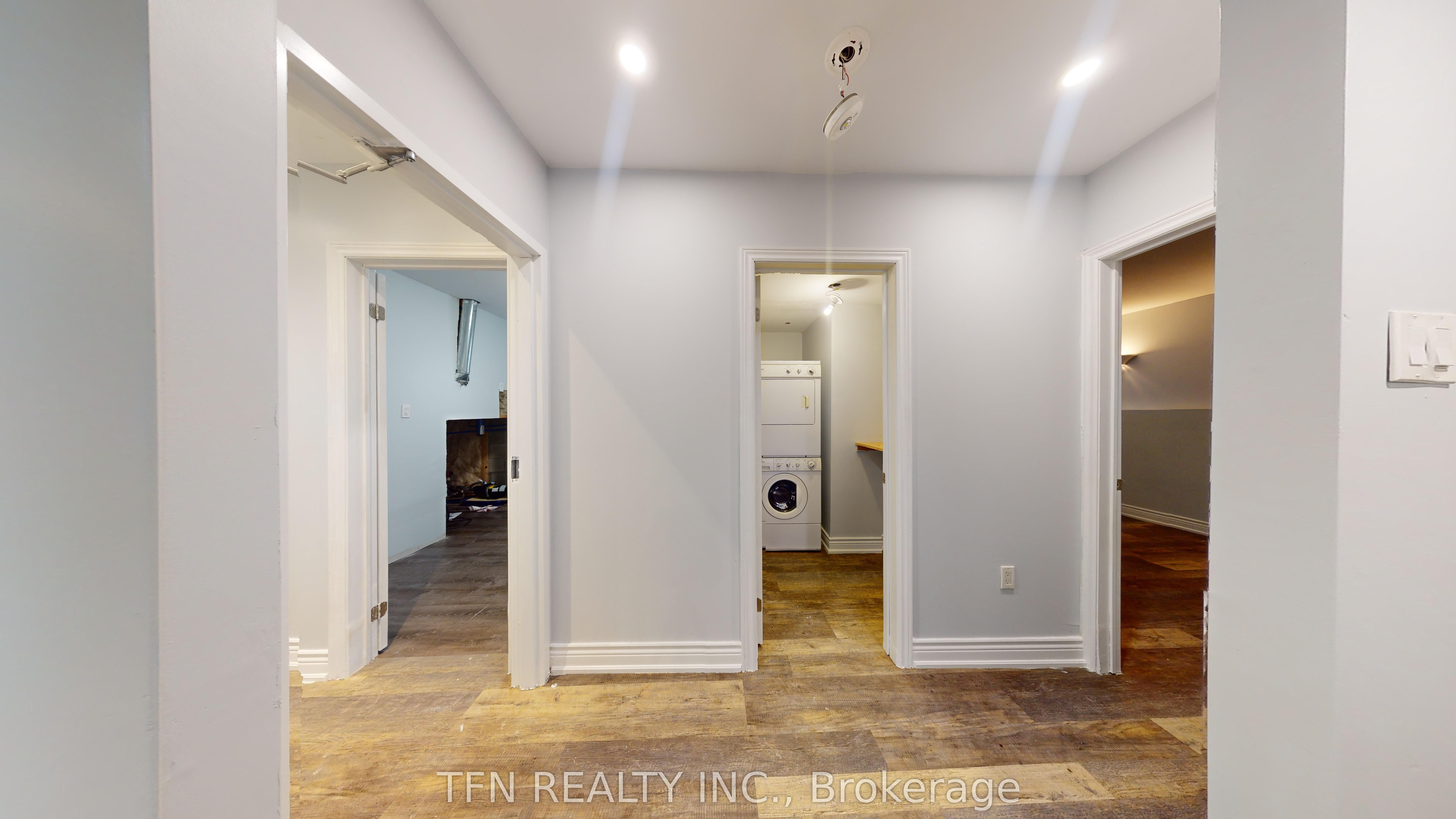 1048 Gilmore Avenue Property Photo 12