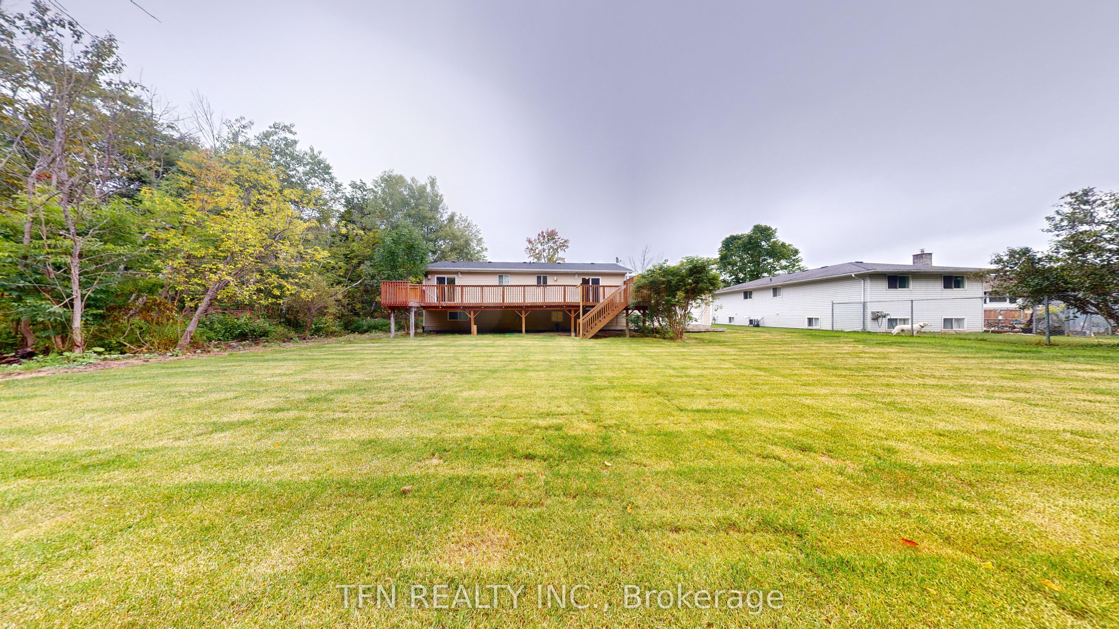 1048 Gilmore Avenue Property Photo 25
