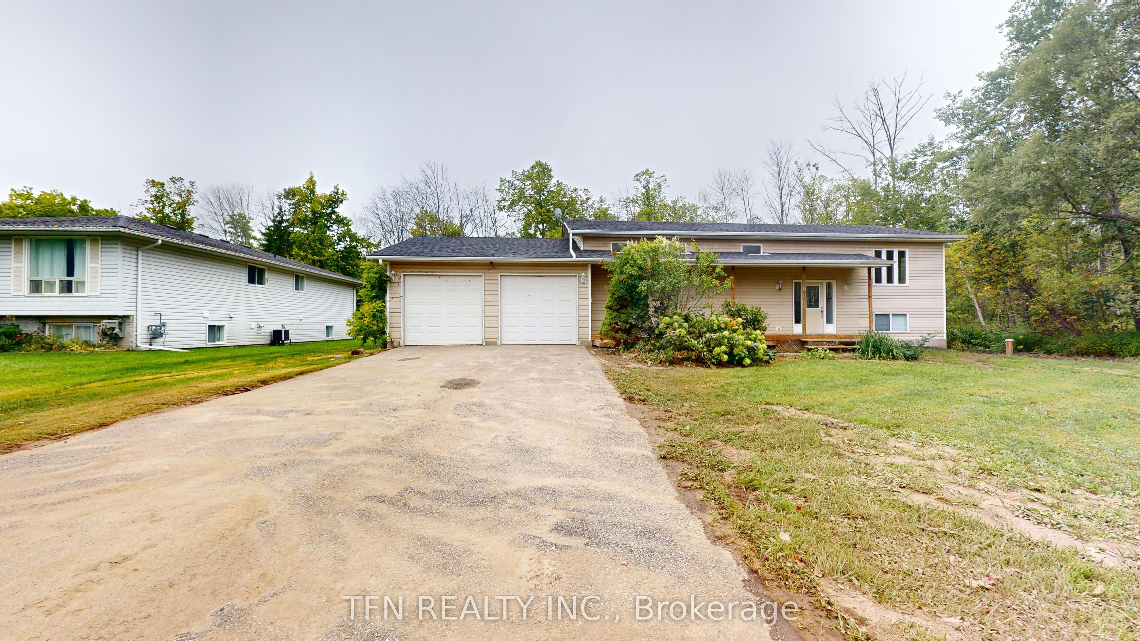 1048 Gilmore Avenue Property Photo 26