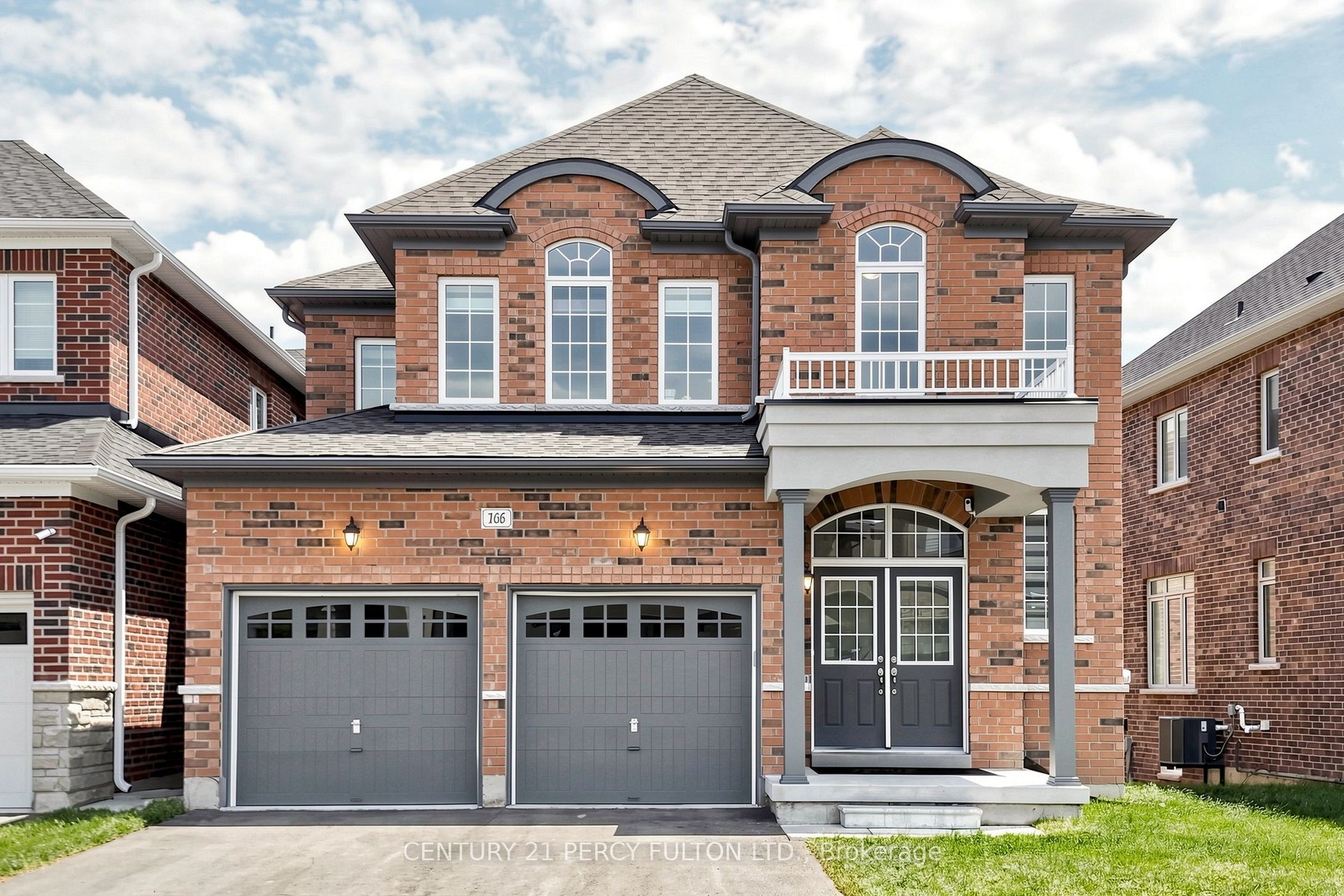 166 Ferragine Crescent Property Photo 1
