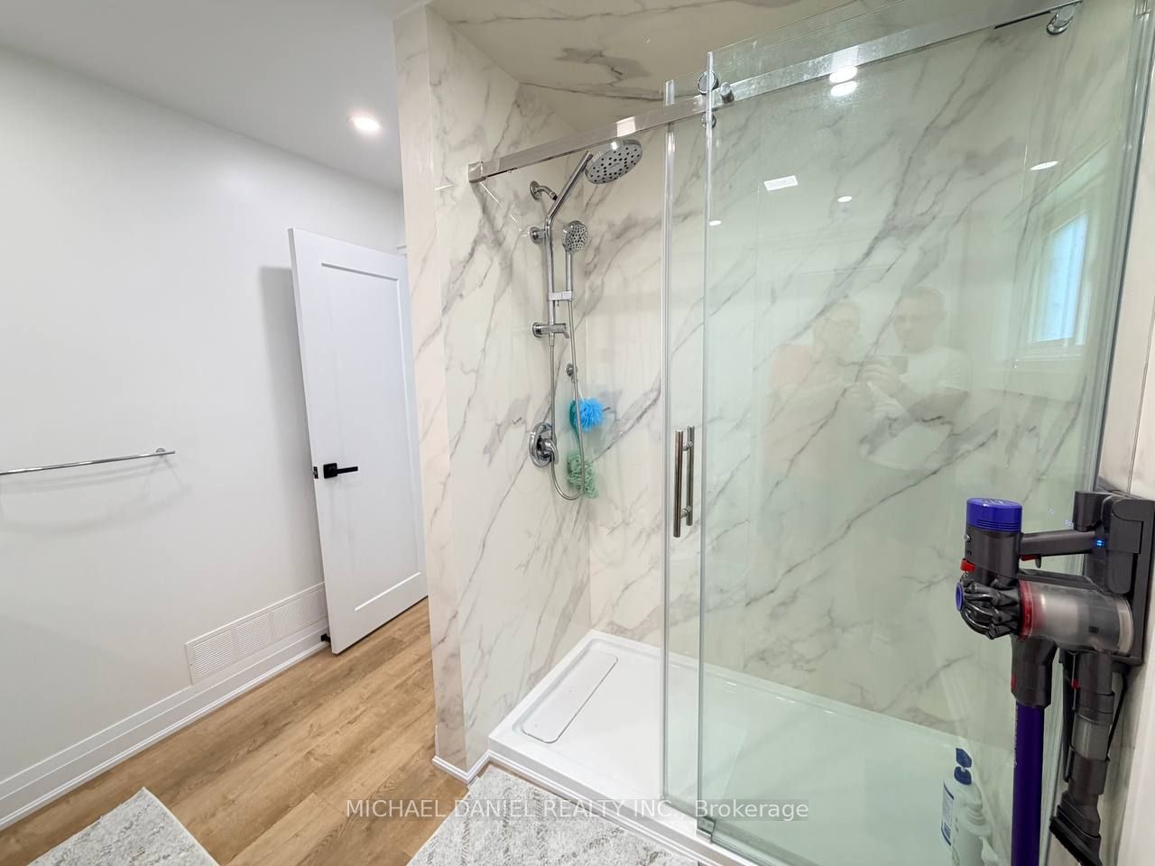 1727 Cedar Grove Avenue Property Photo 28