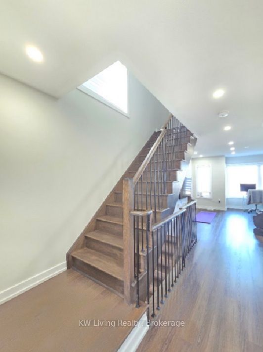 2172 Donald Cousens Parkway Property Photo 6