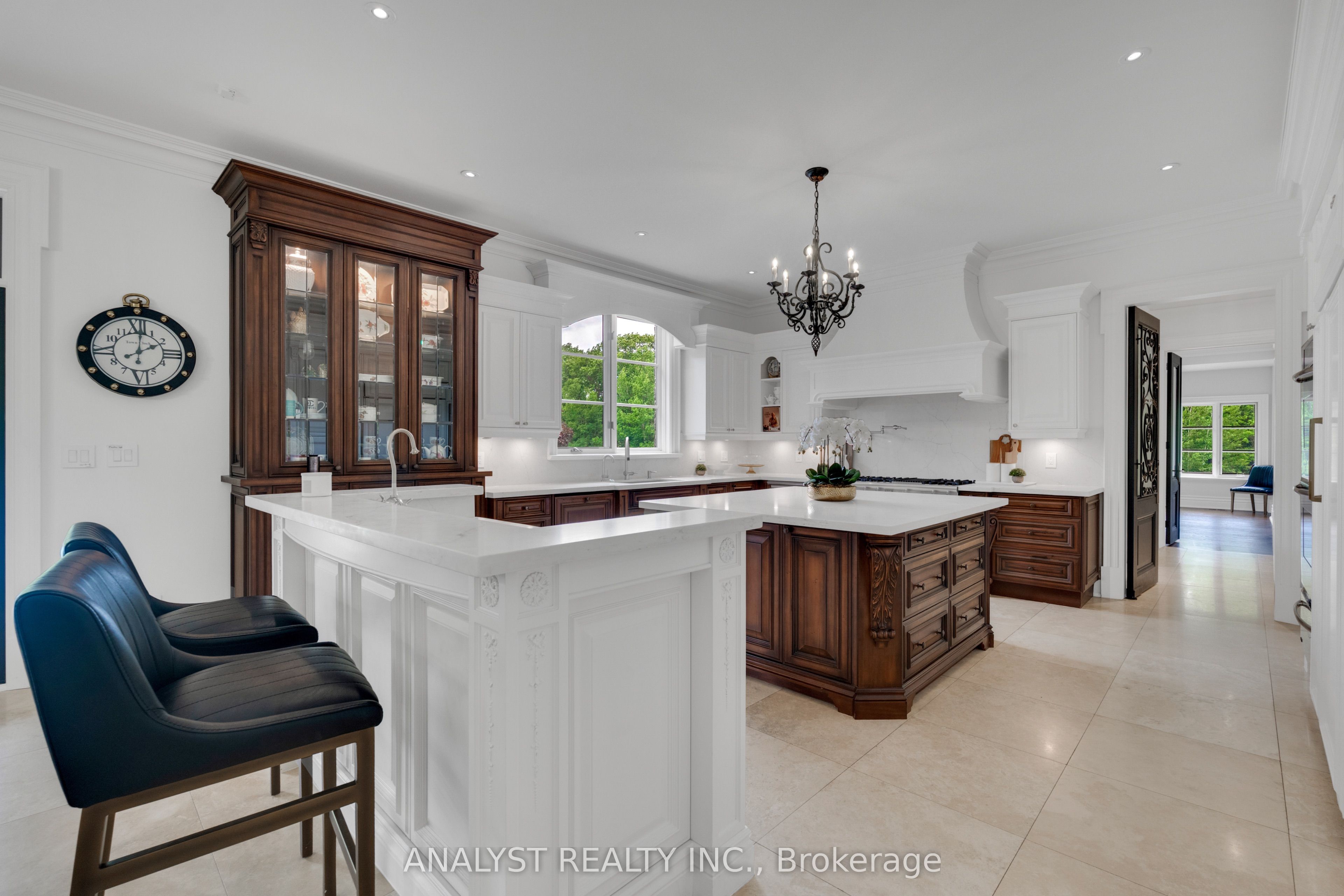 76 Scotch Valley Drive Property Photo 17