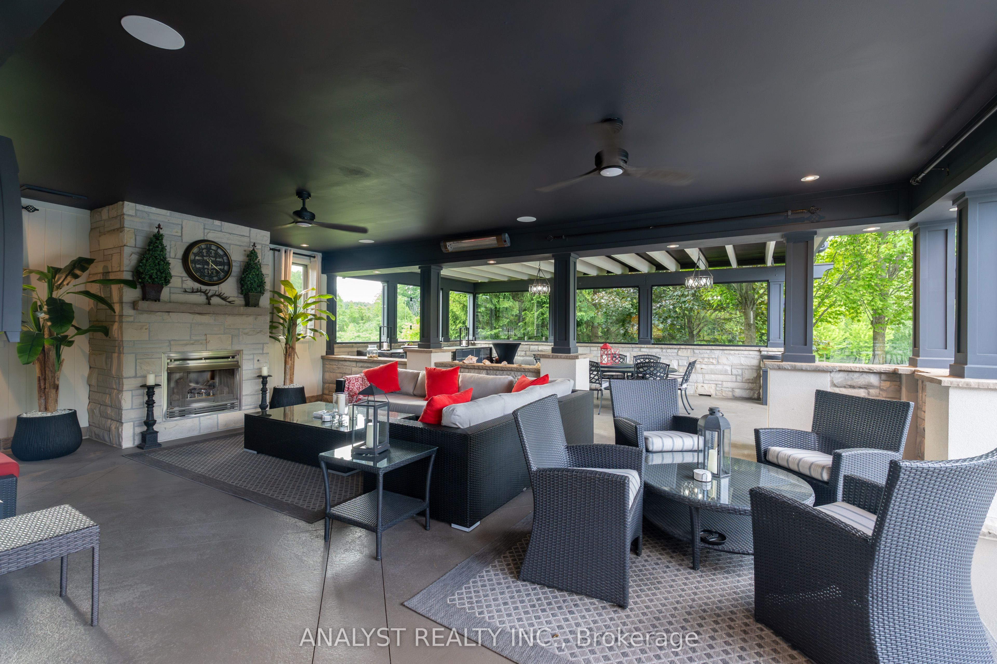 76 Scotch Valley Drive Property Photo 35