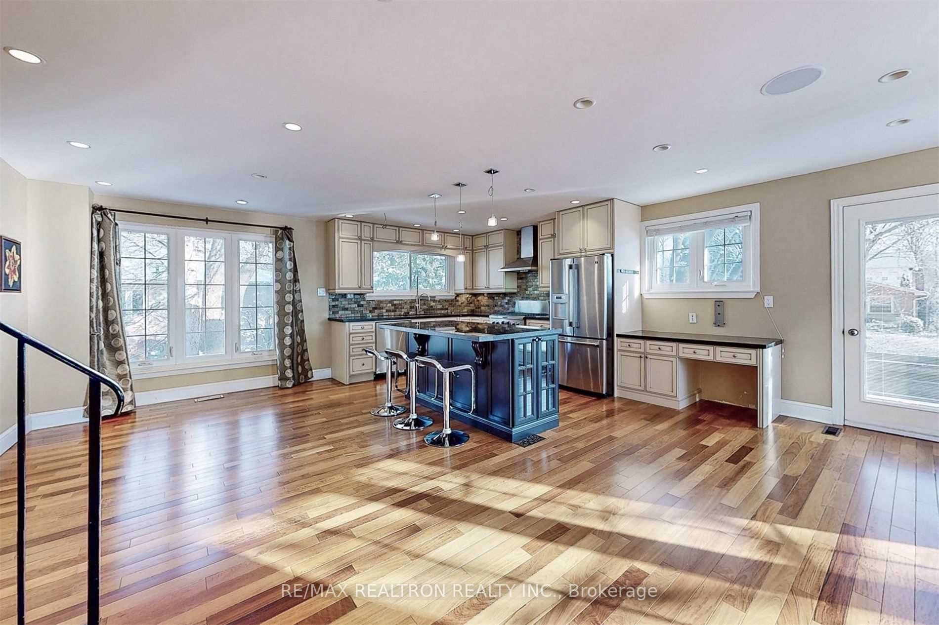 2 Callahan Road Property Photo 6