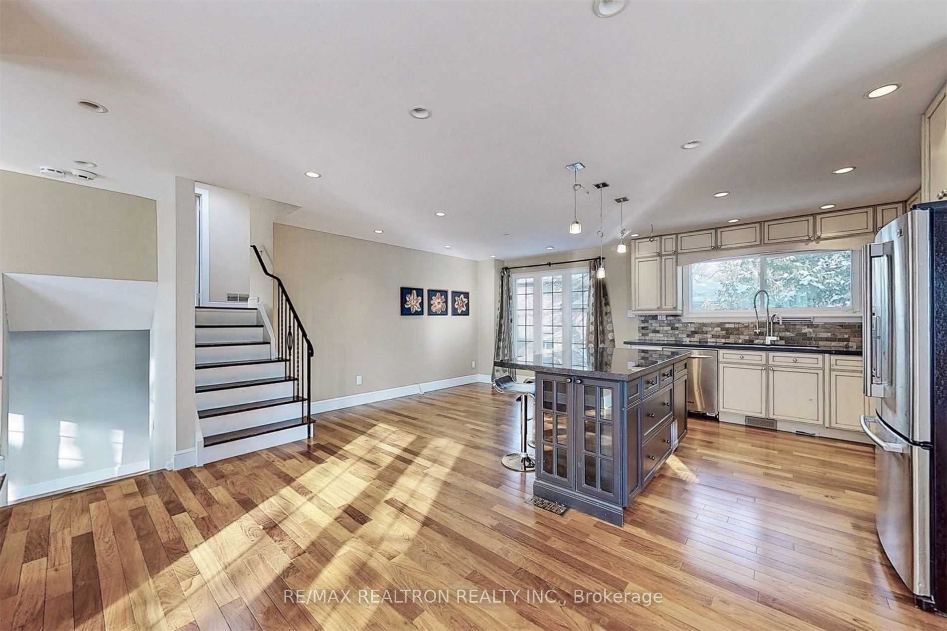 2 Callahan Road Property Photo 7