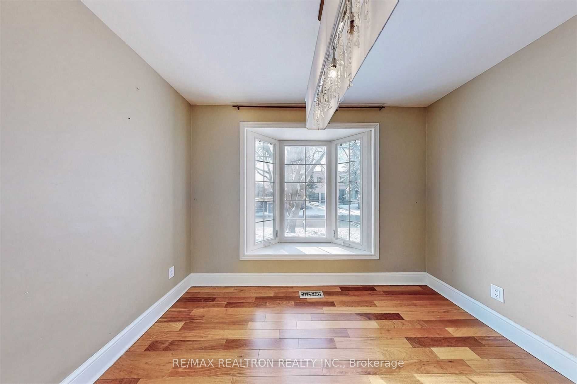 2 Callahan Road Property Photo 8