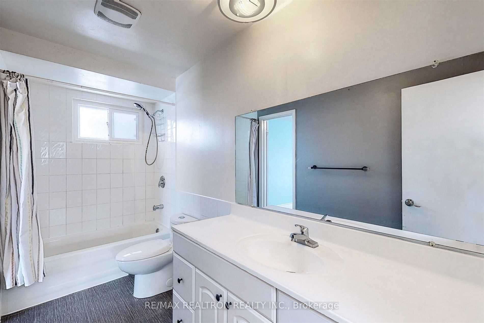 2 Callahan Road Property Photo 12