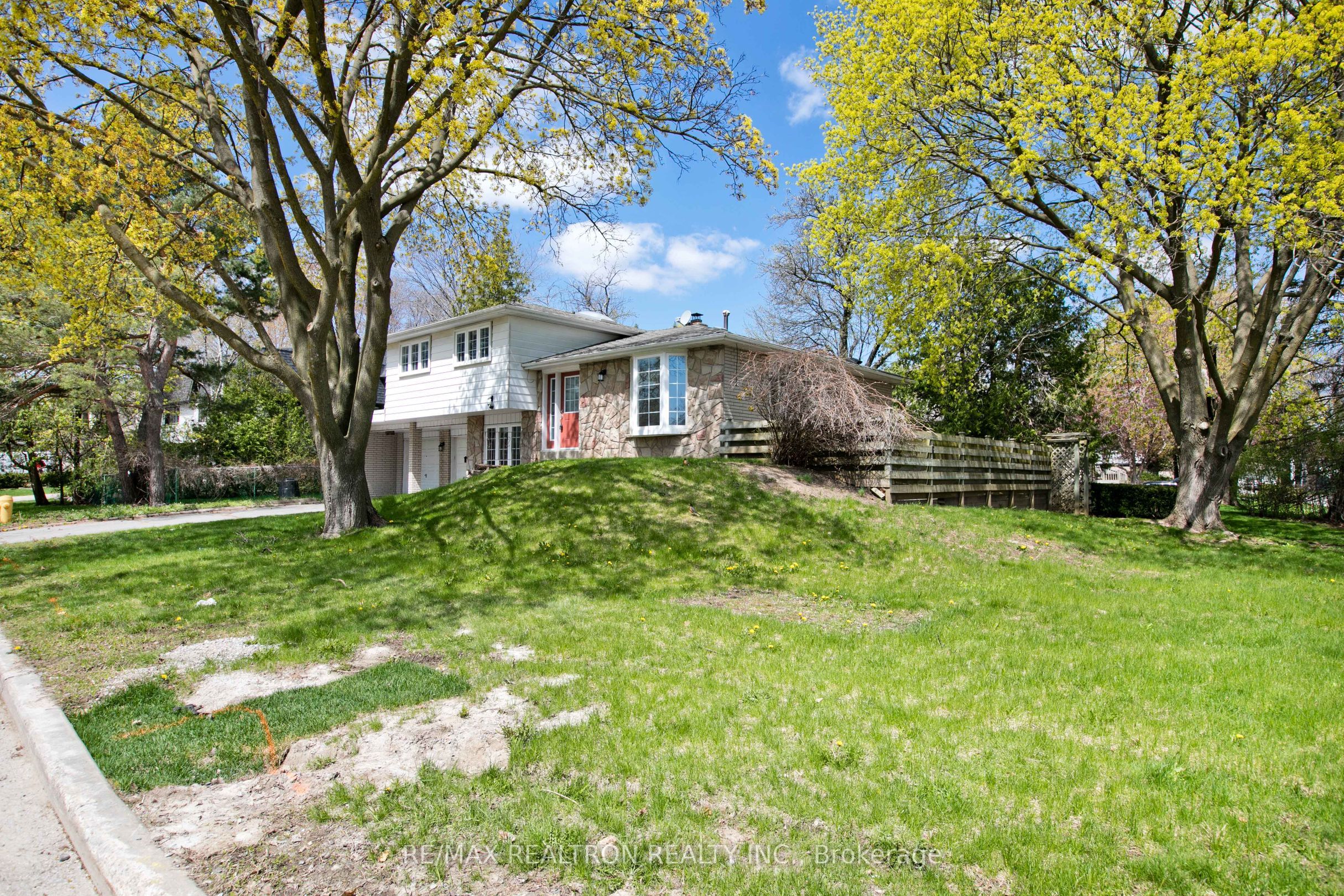 2 Callahan Road Property Photo 18