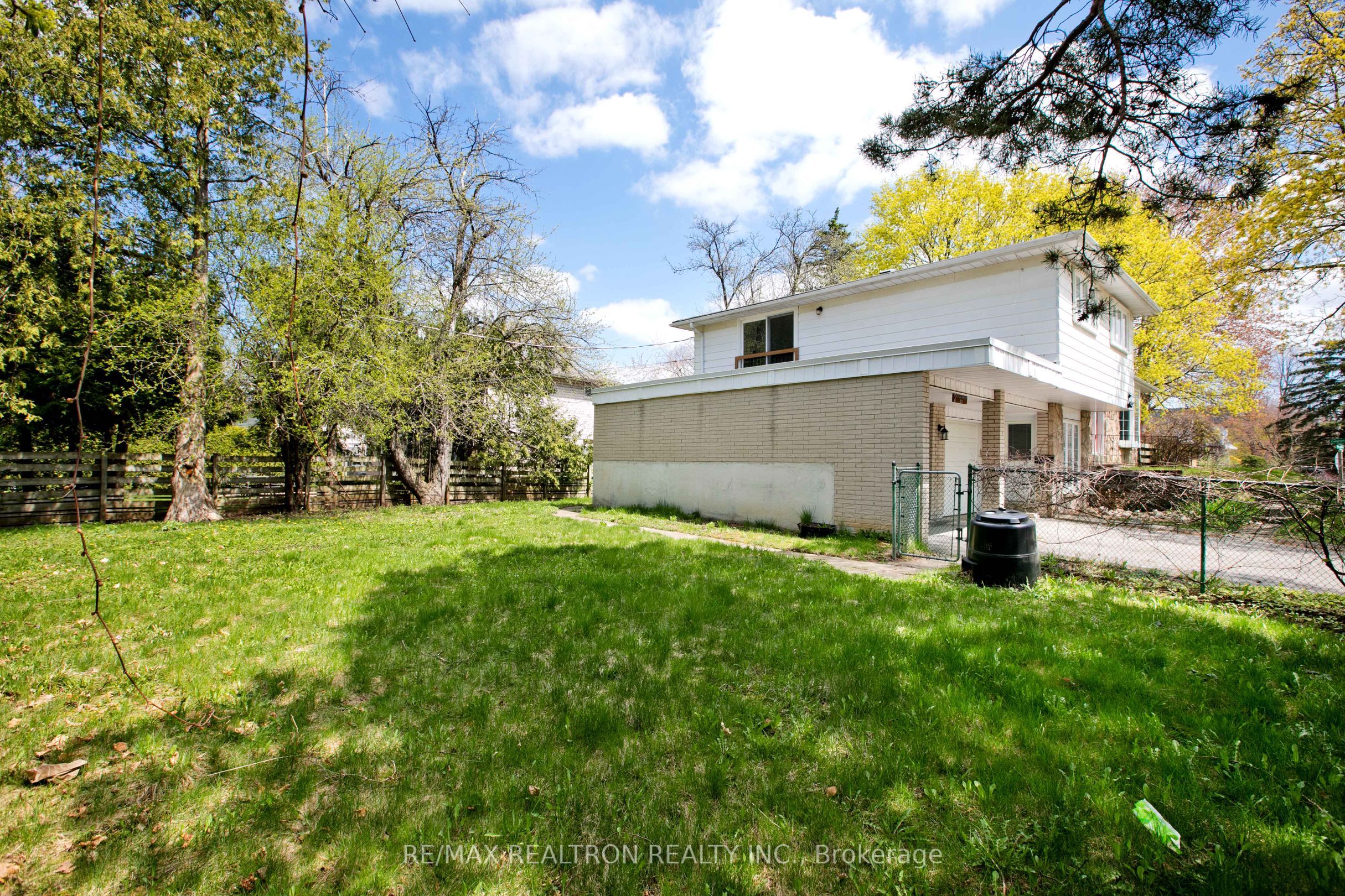 2 Callahan Road Property Photo 19