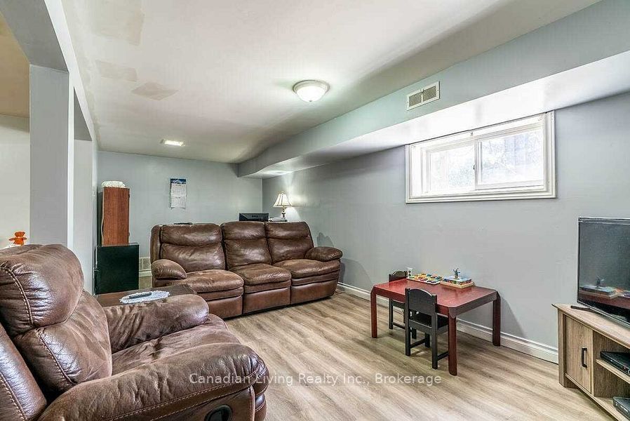 772 Happy Vale Drive Property Photo 25