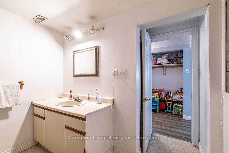 772 Happy Vale Drive Property Photo 33
