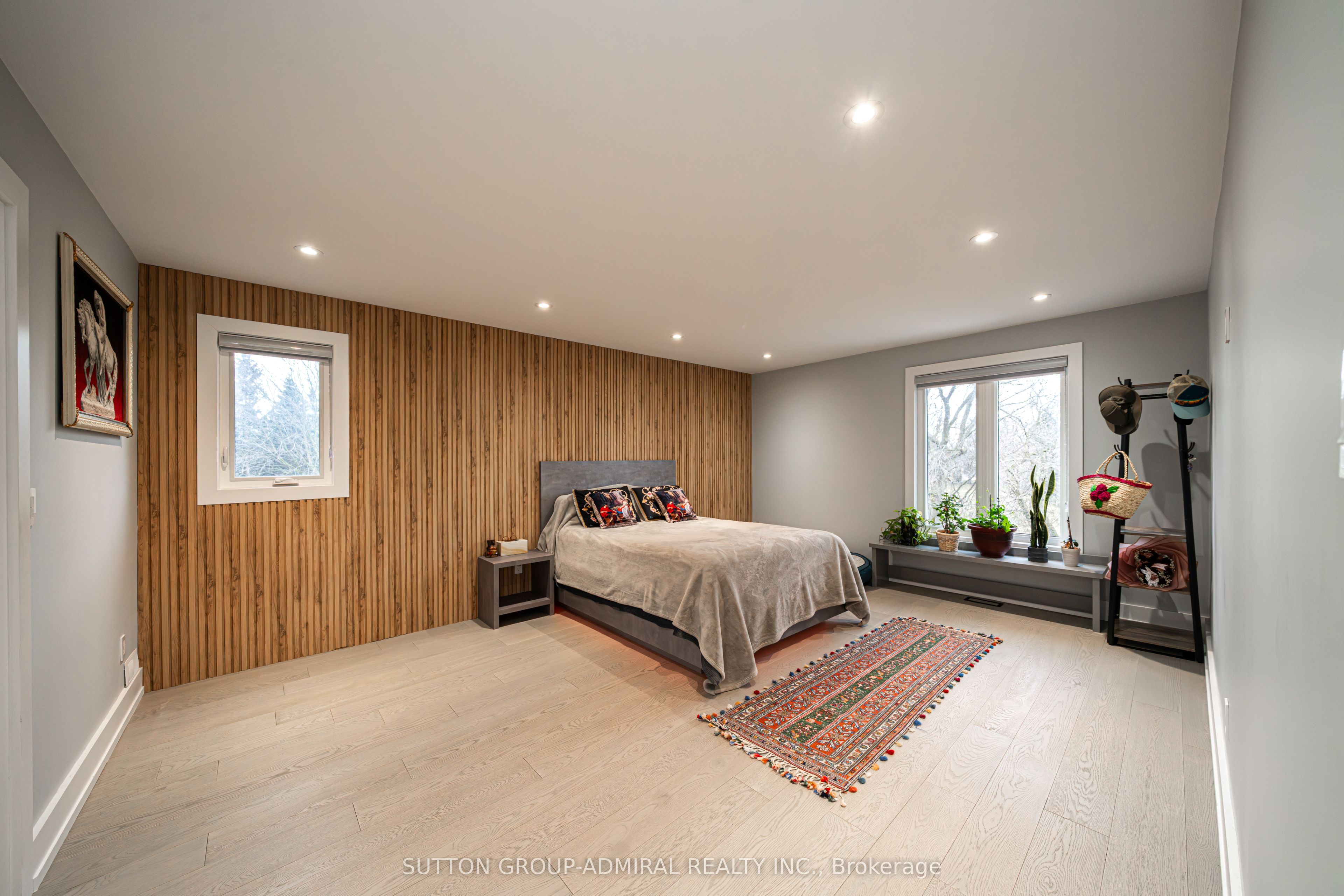 60 Maple Way Property Photo 24