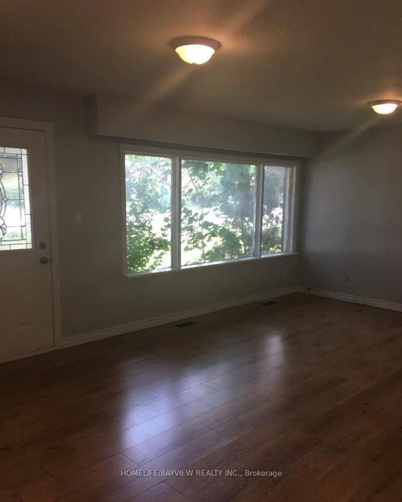 969 Davis Drive Property Photo 1