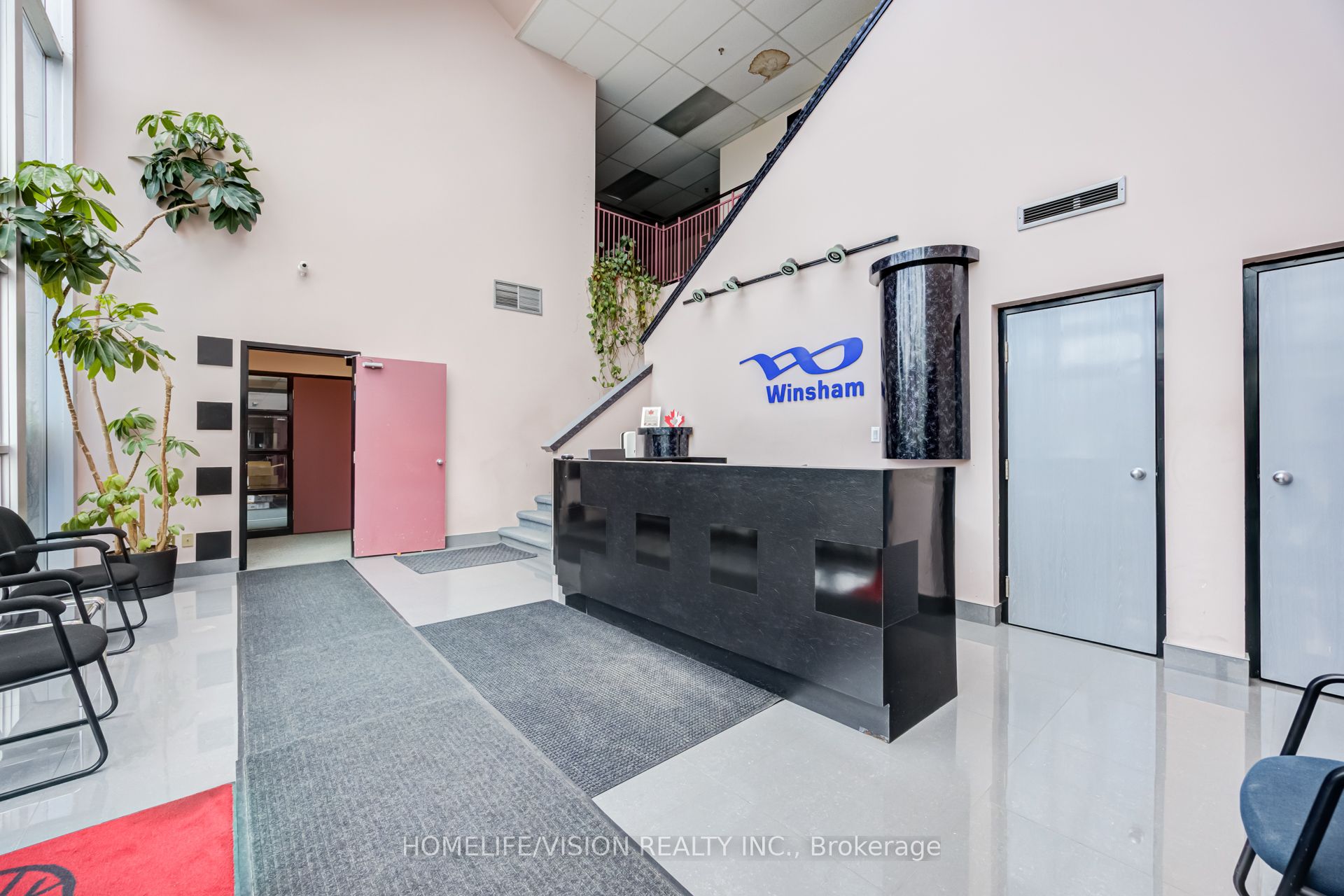25 Minthorn Boulevard Property Photo 8