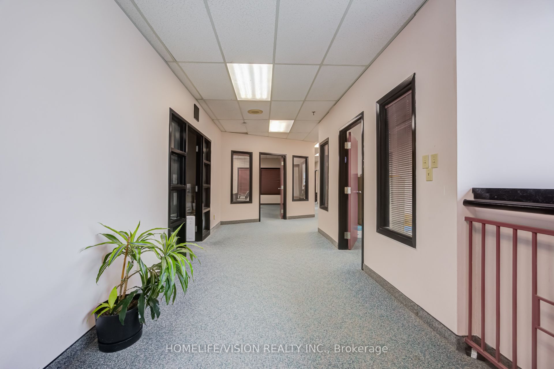 25 Minthorn Boulevard Property Photo 10
