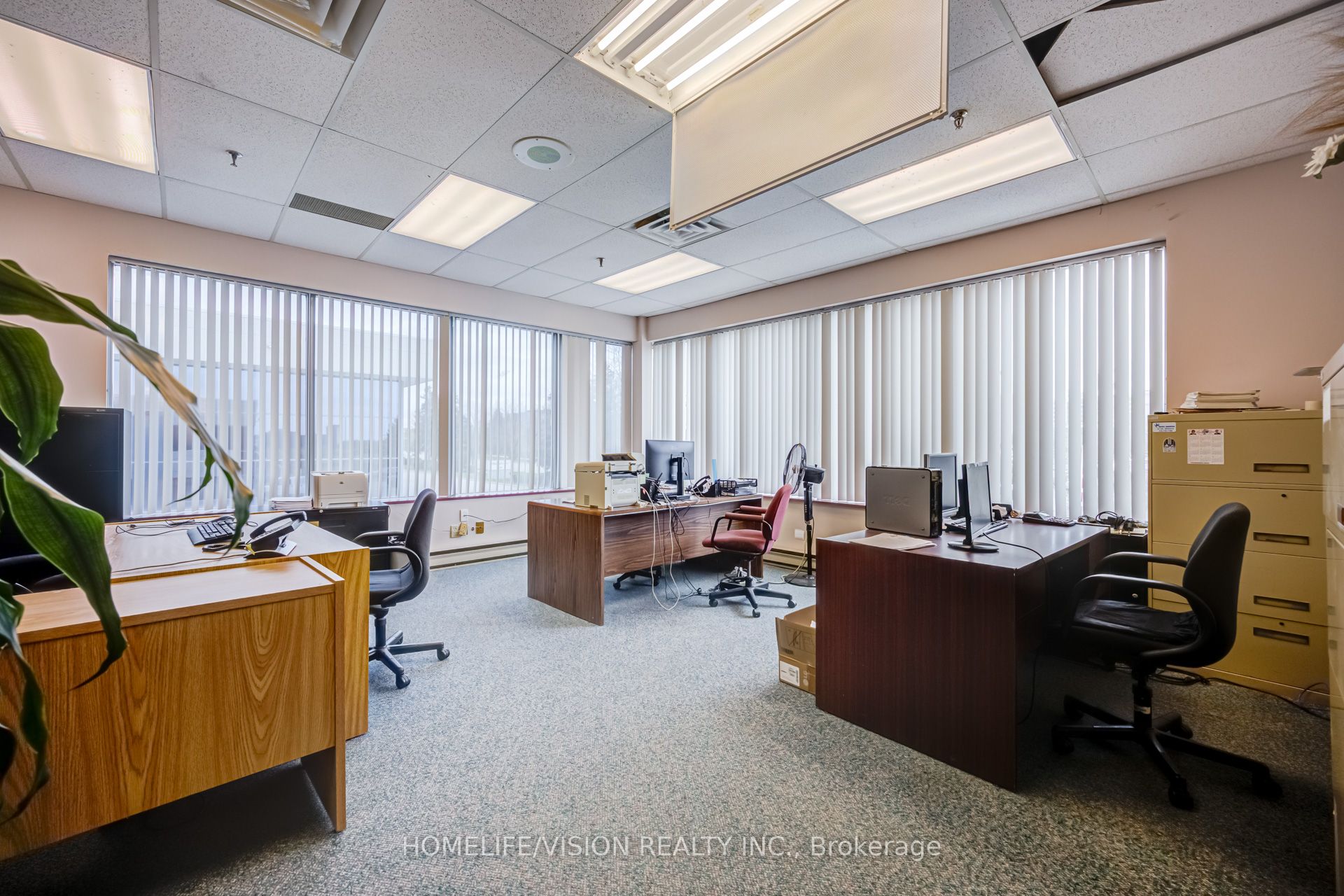 25 Minthorn Boulevard Property Photo 15