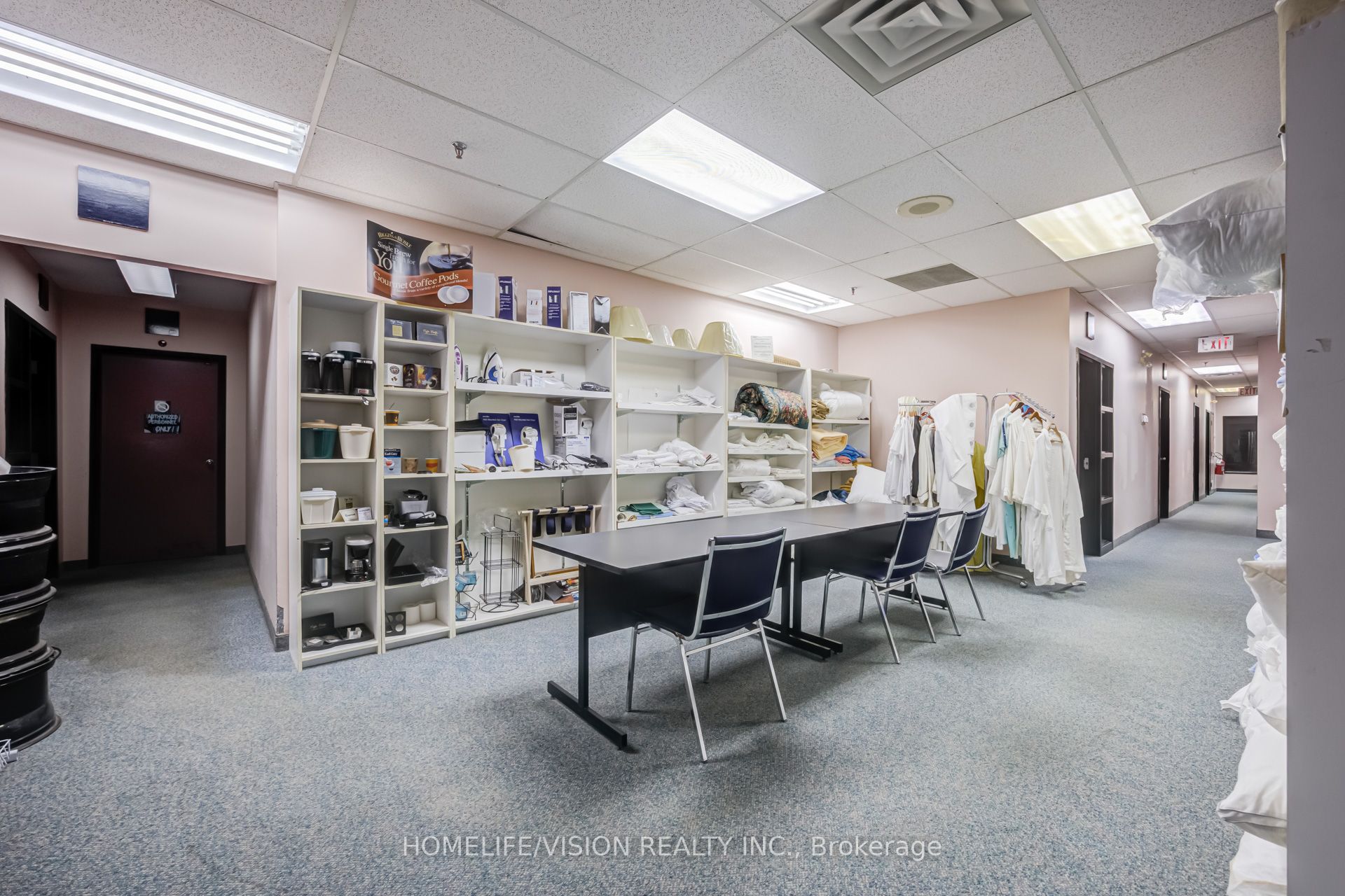 25 Minthorn Boulevard Property Photo 27