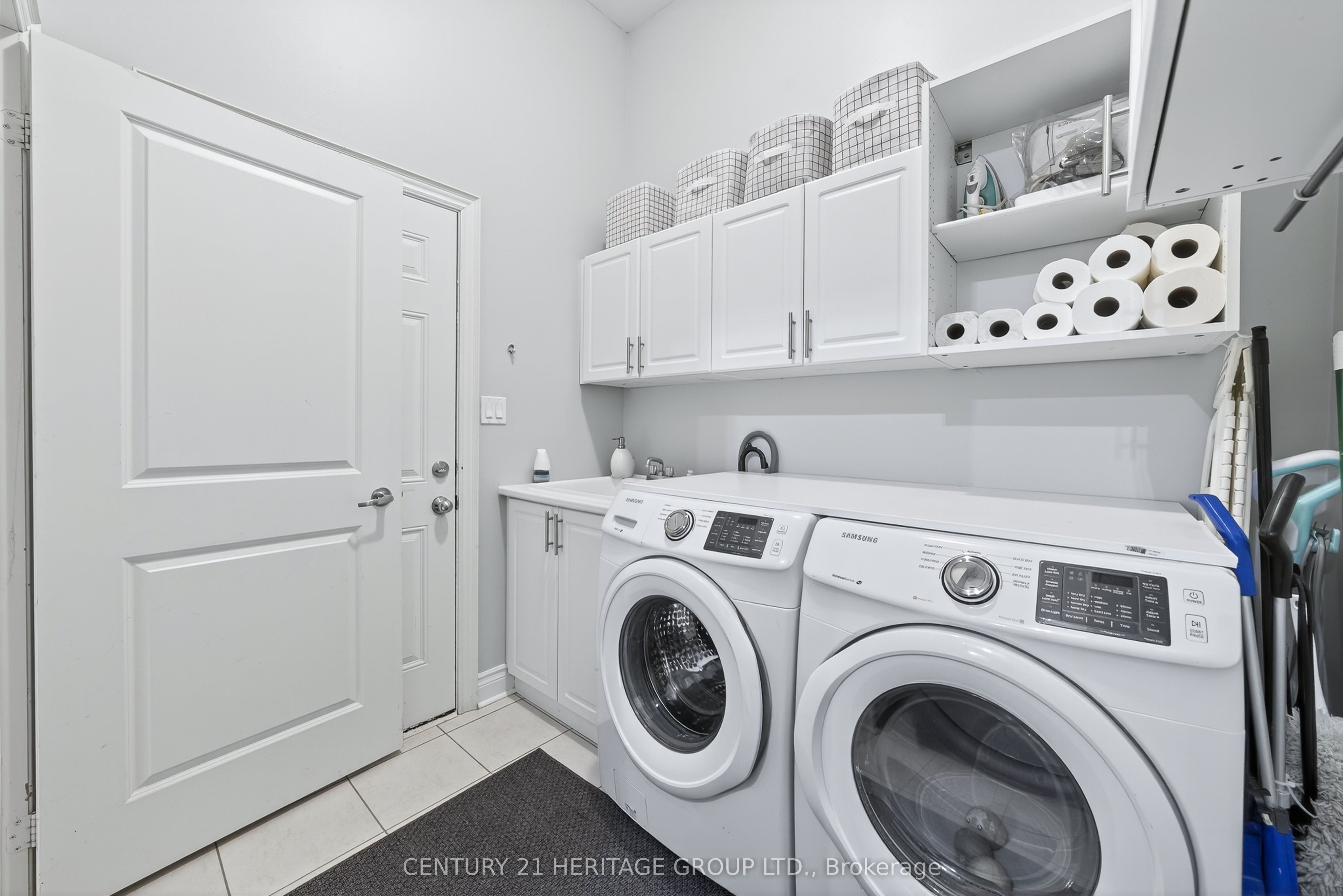 90 Gibson Circle Property Photo 18