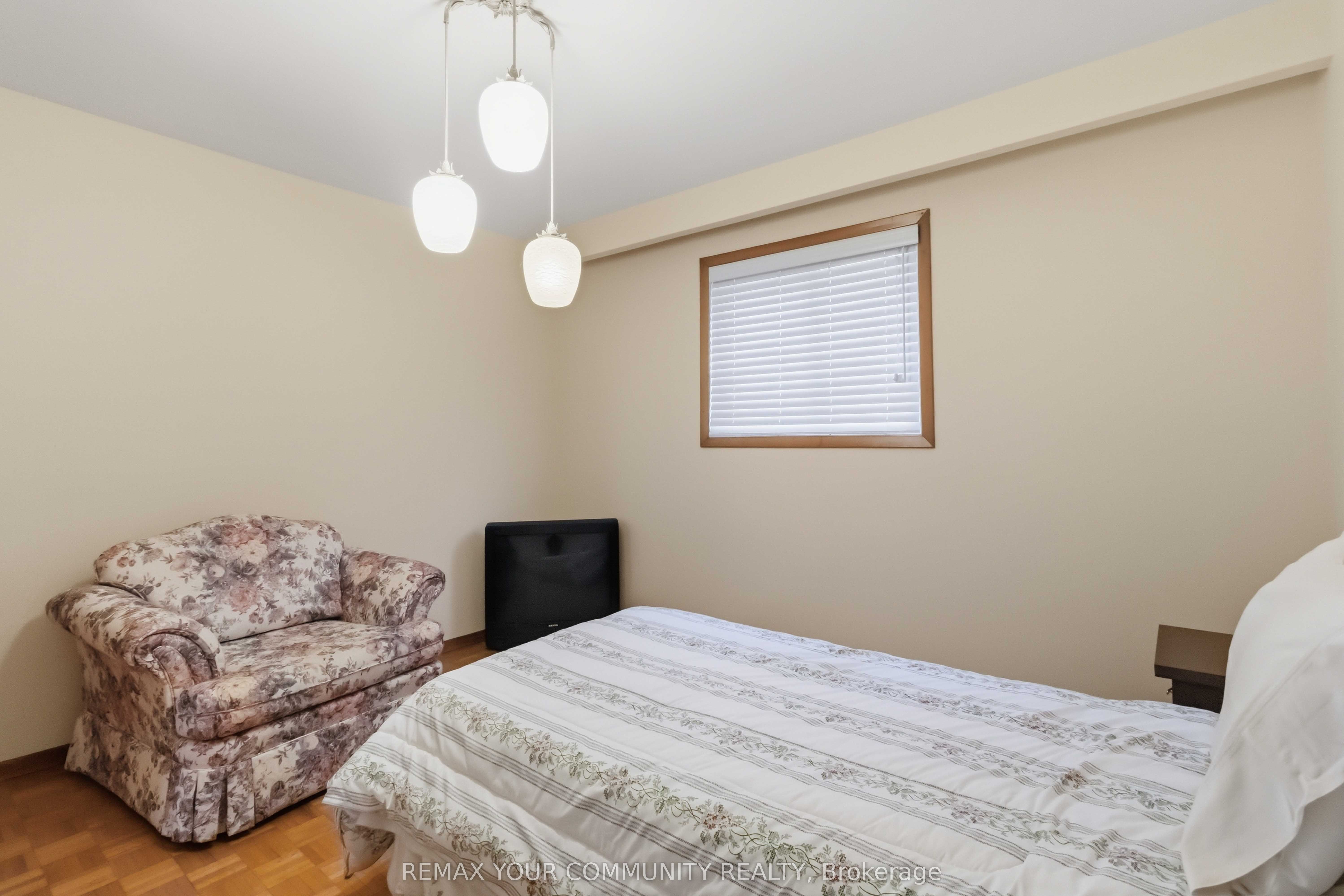 17 Harris Crescent Property Photo 19