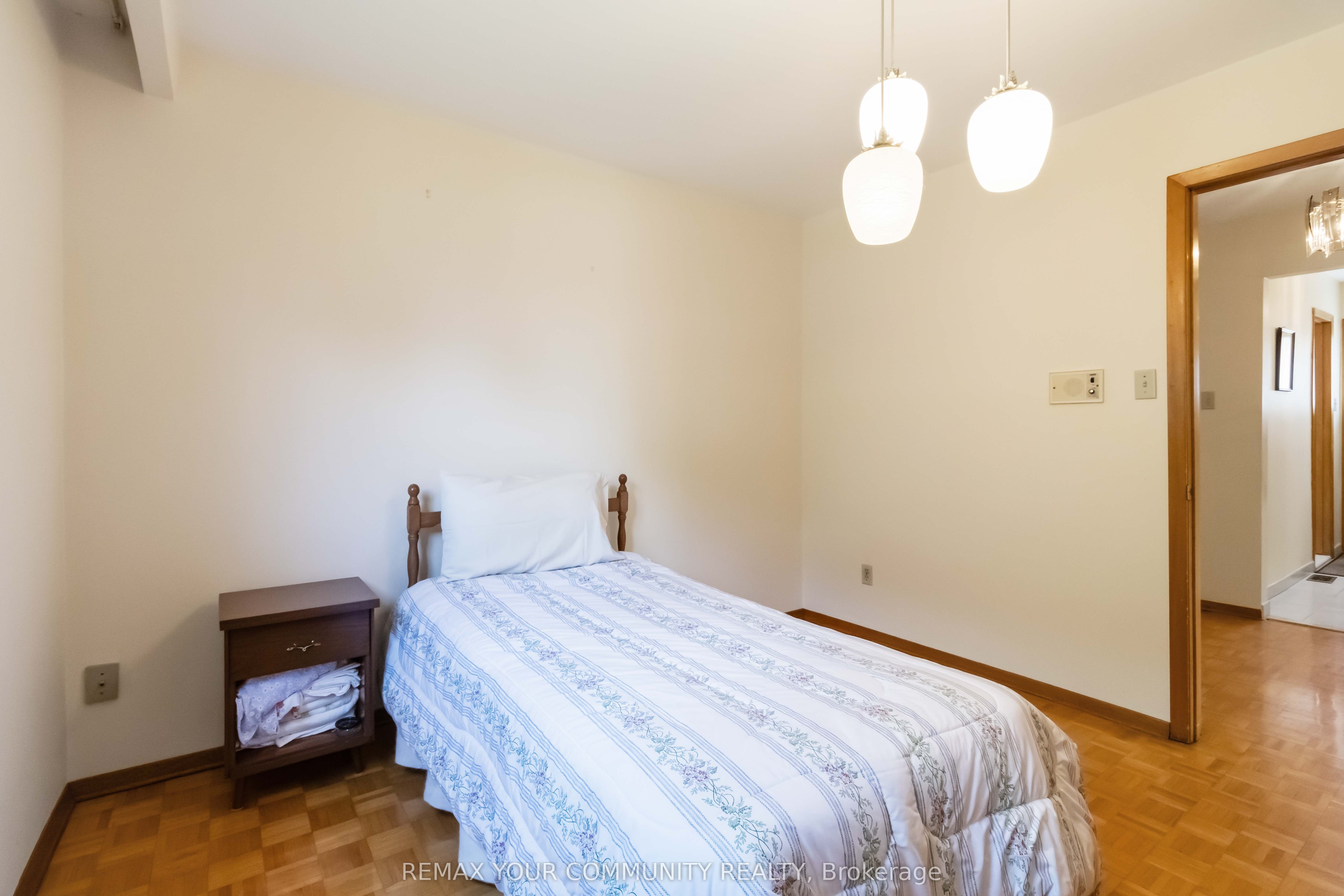 17 Harris Crescent Property Photo 21