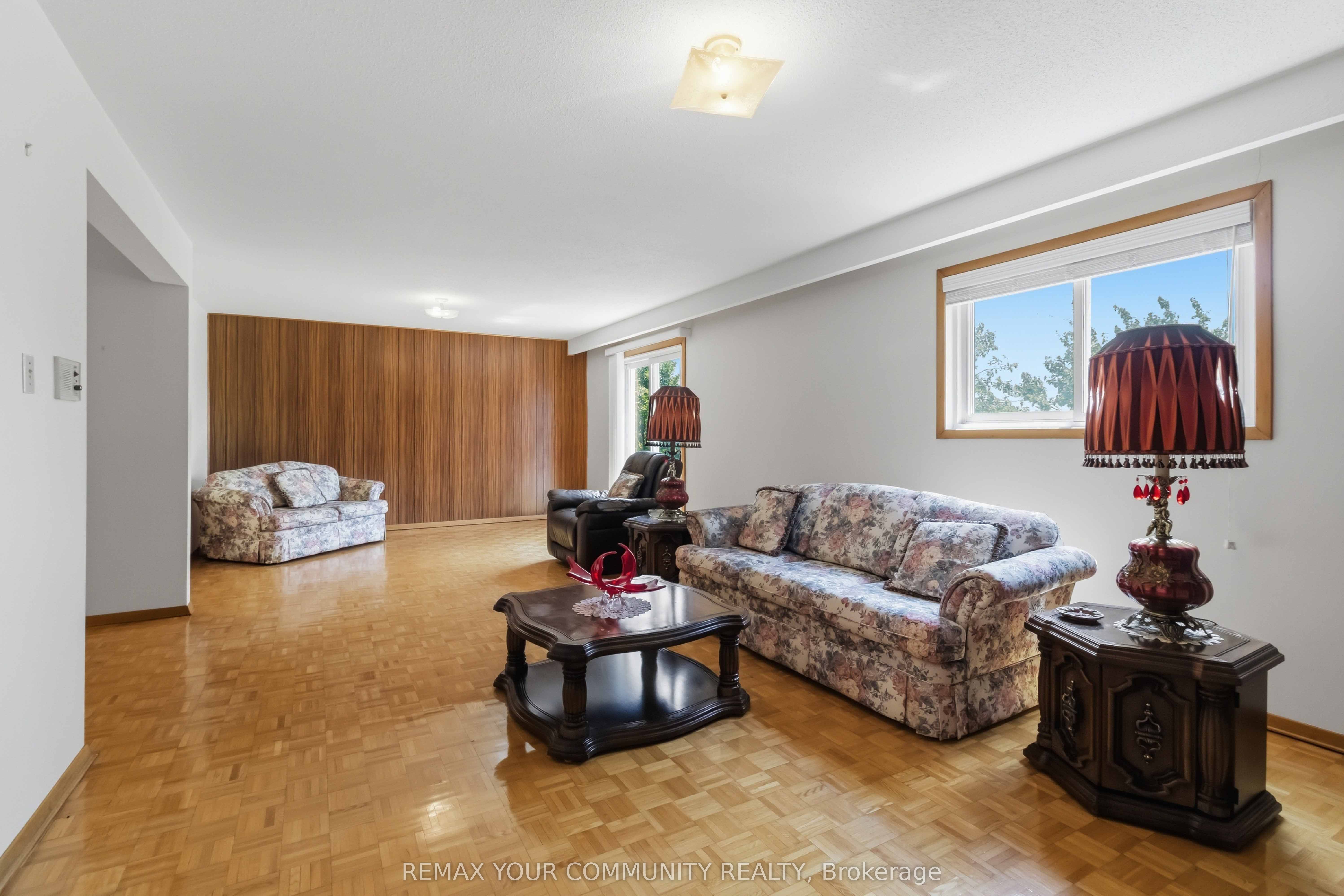 17 Harris Crescent Property Photo 23