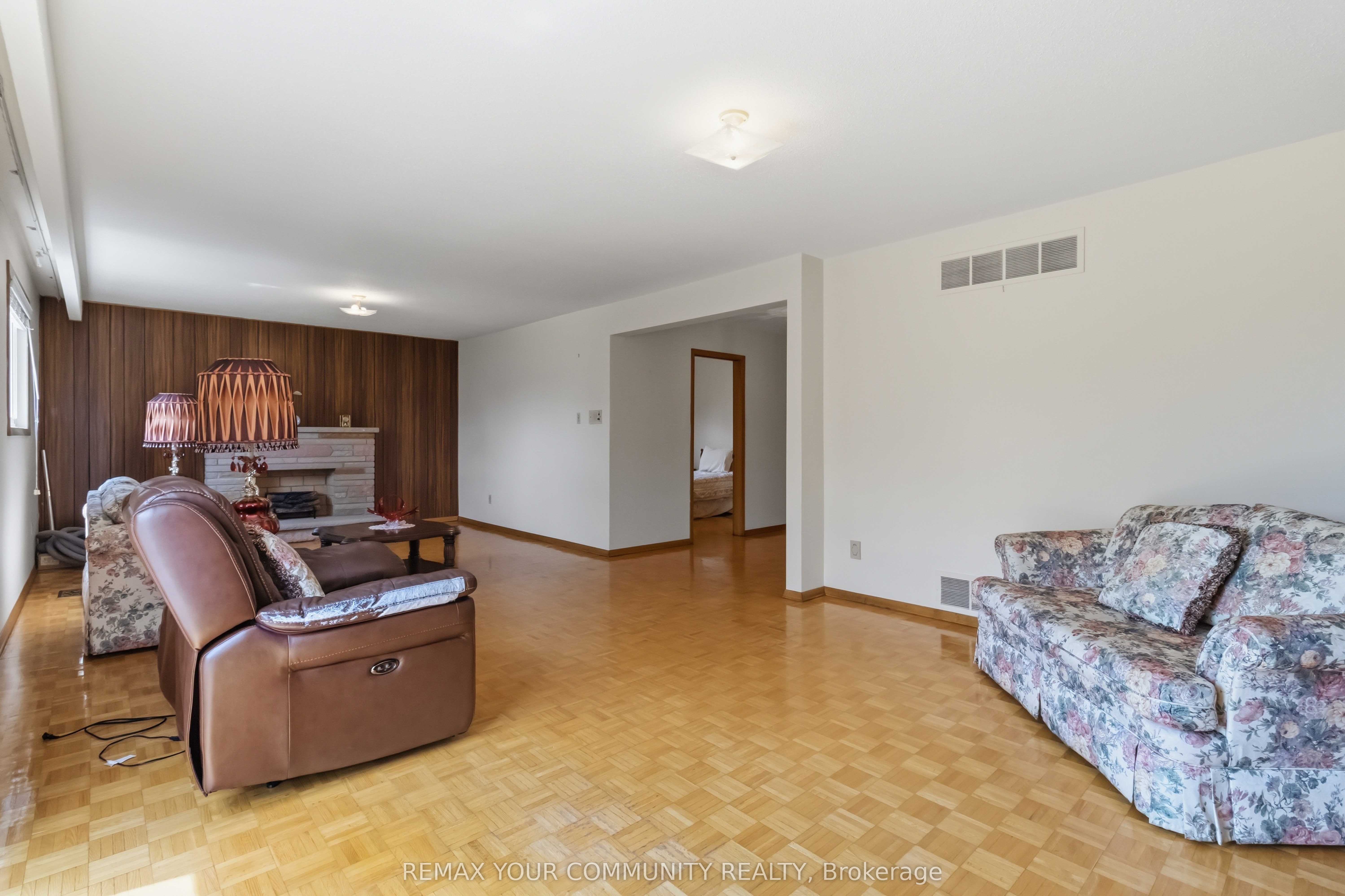 17 Harris Crescent Property Photo 26