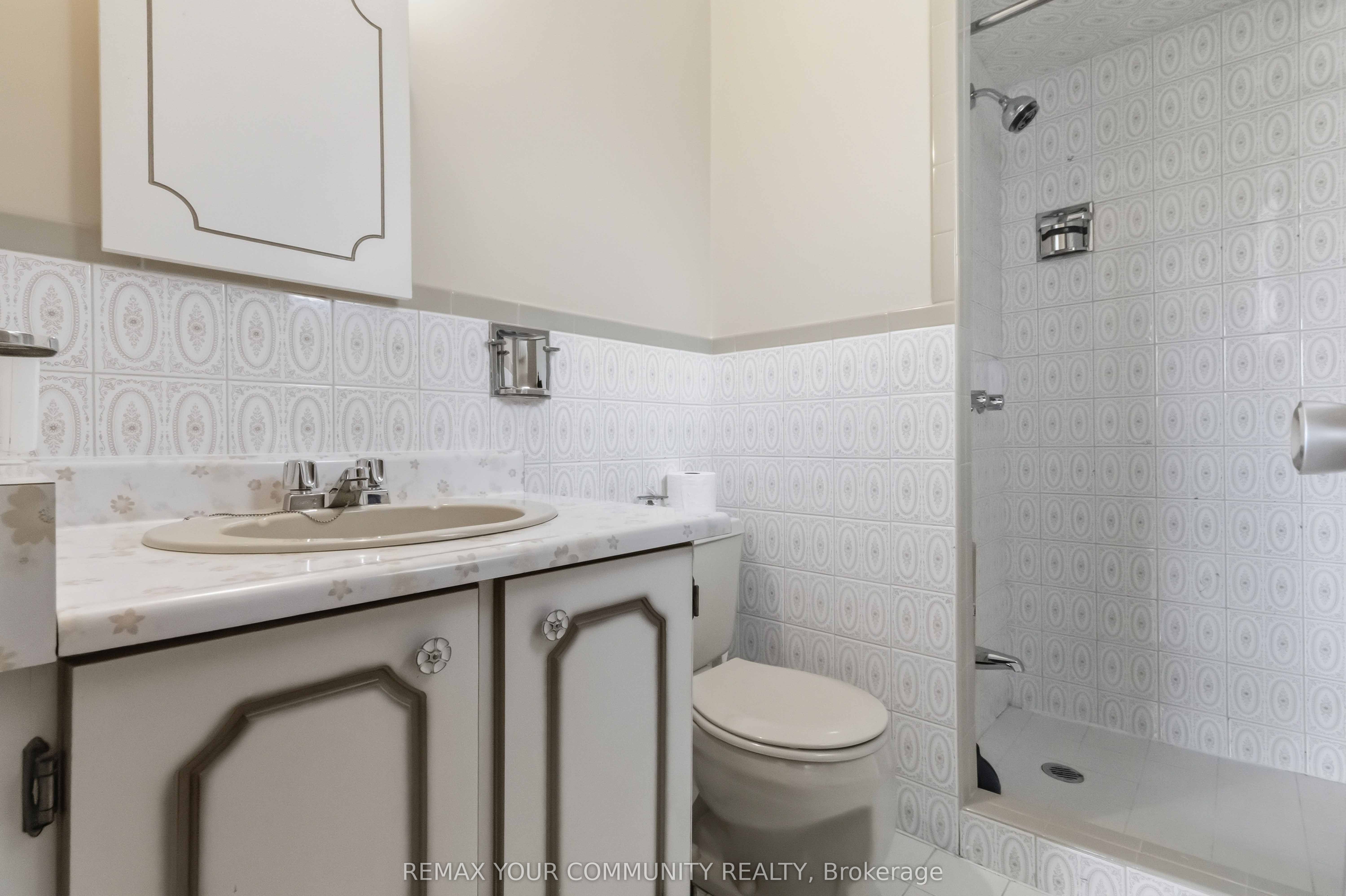 17 Harris Crescent Property Photo 44