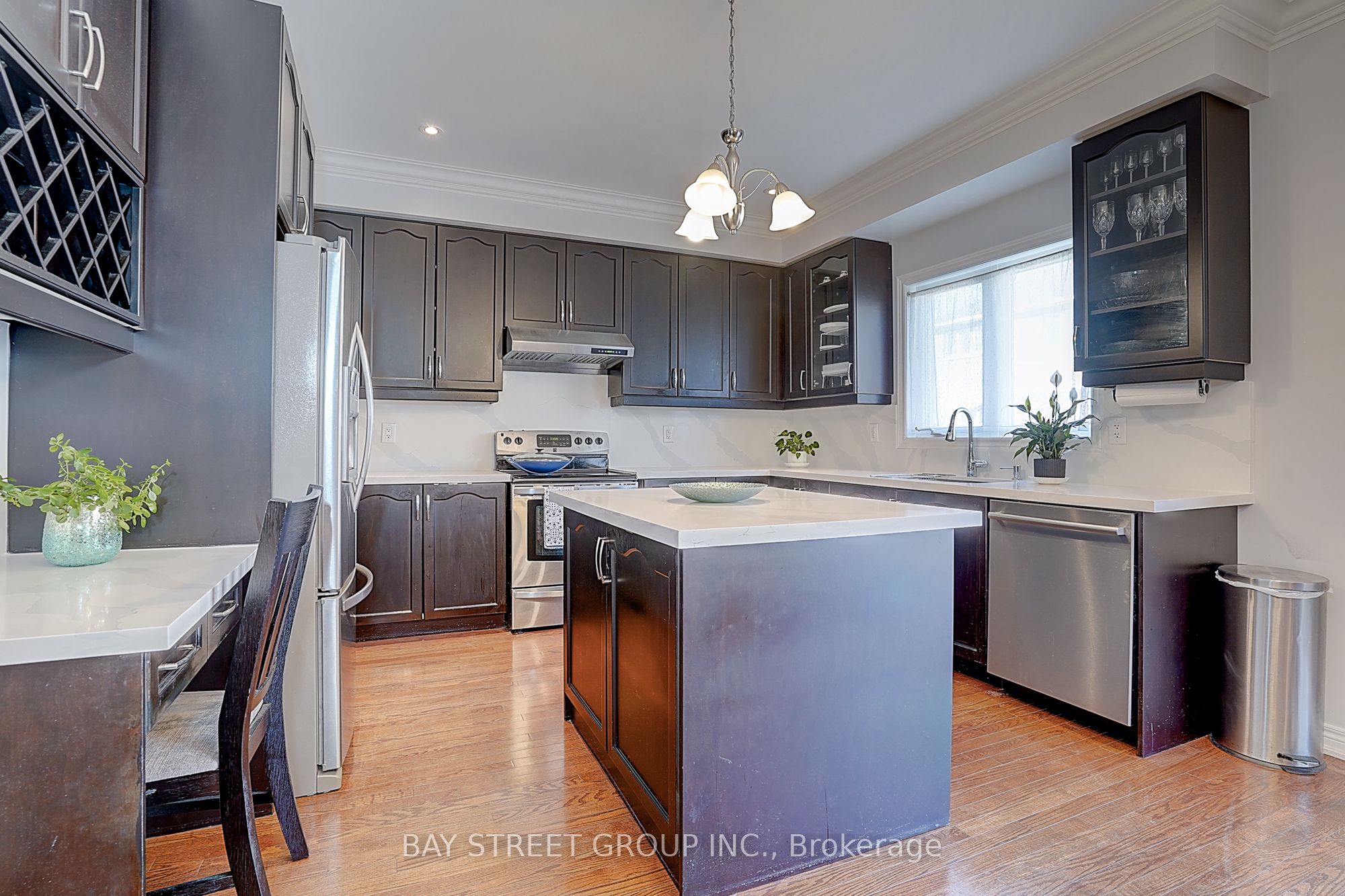 90 Gable Avenue Property Photo 15