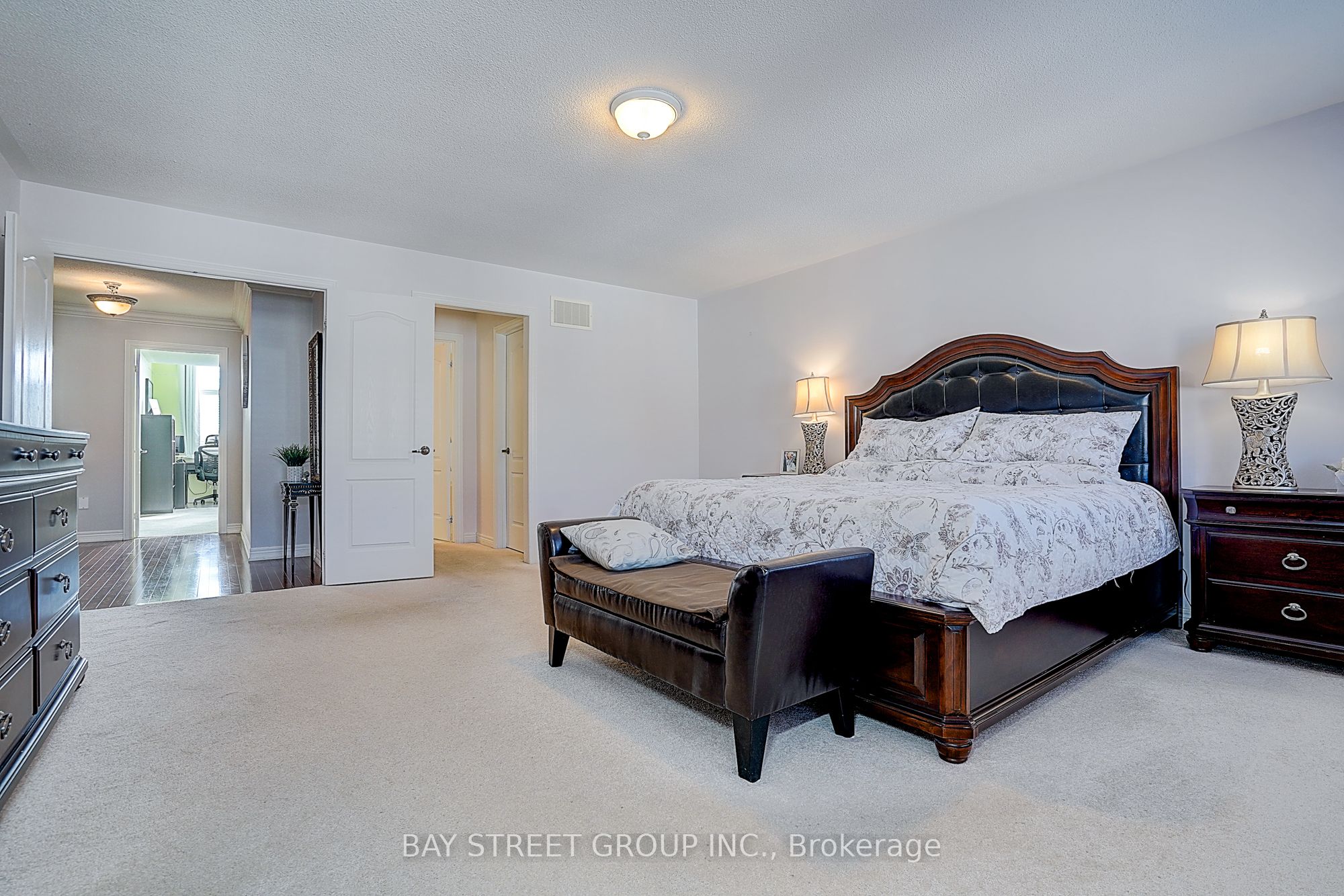 90 Gable Avenue Property Photo 25