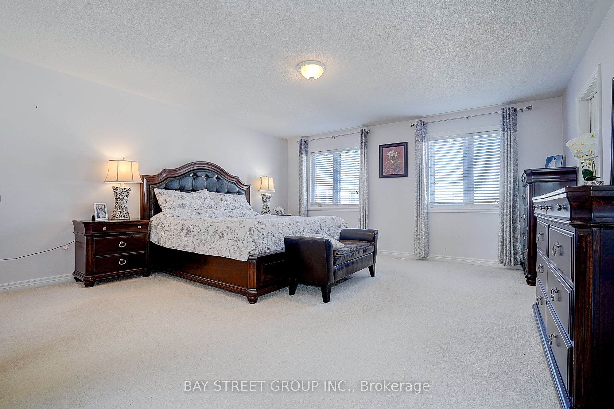 90 Gable Avenue Property Photo 26