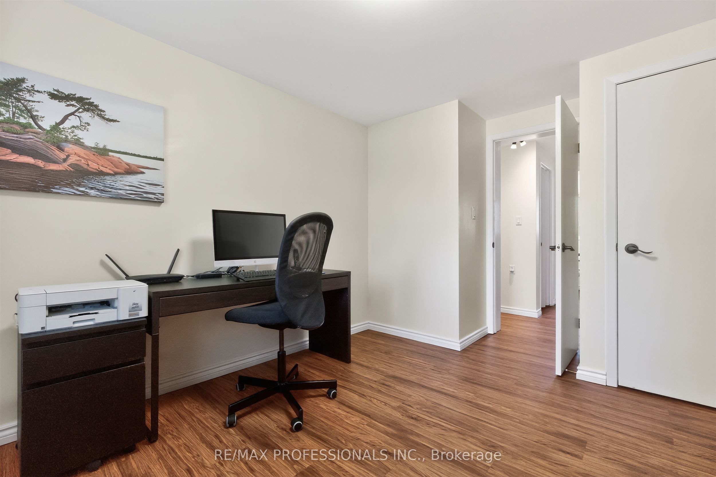 7 Tamarack Court Property Photo 24