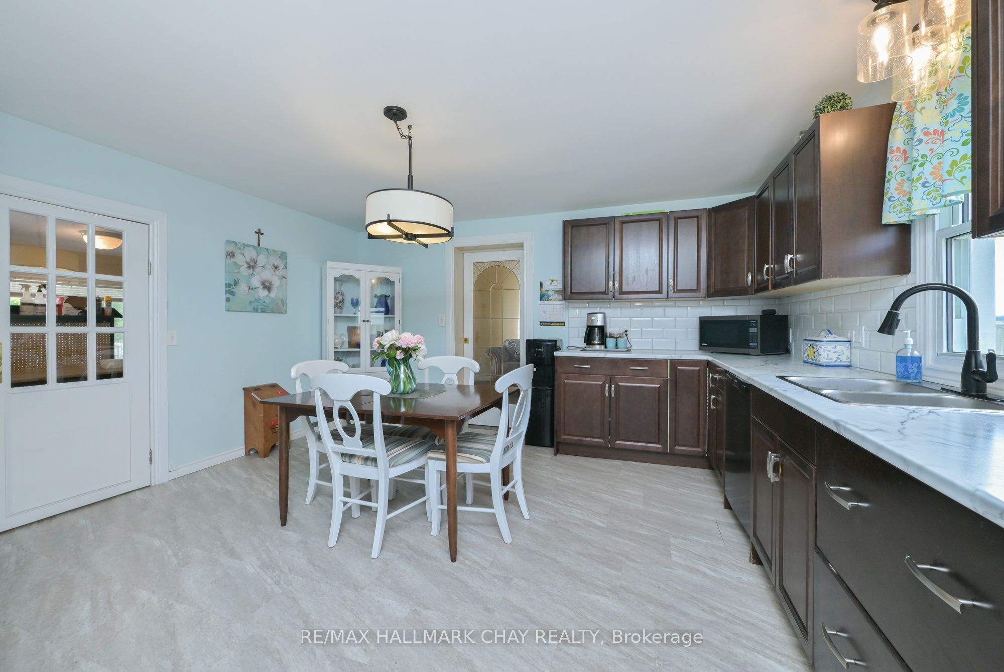 141 Murphy Road Property Photo 5