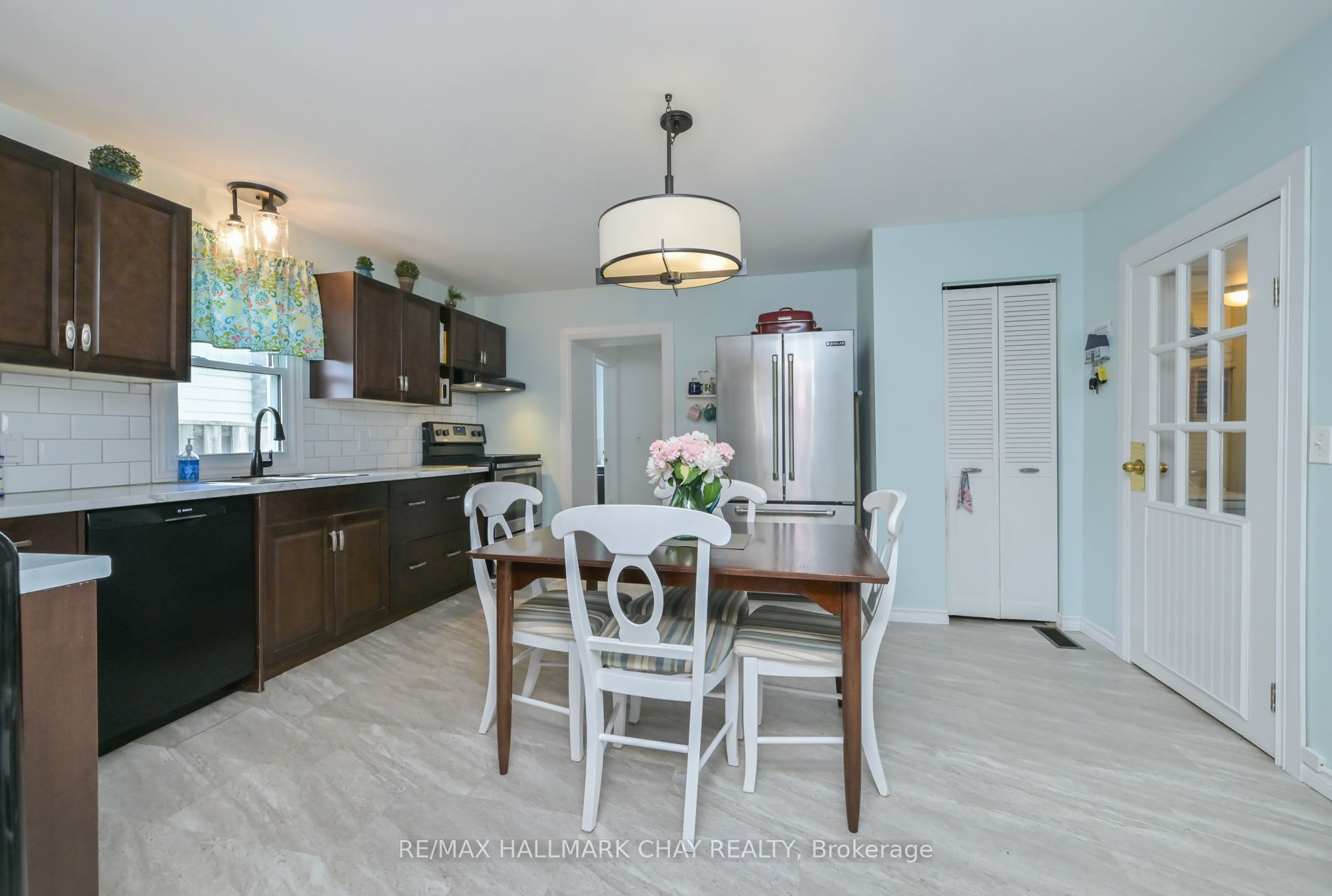 141 Murphy Road Property Photo 6