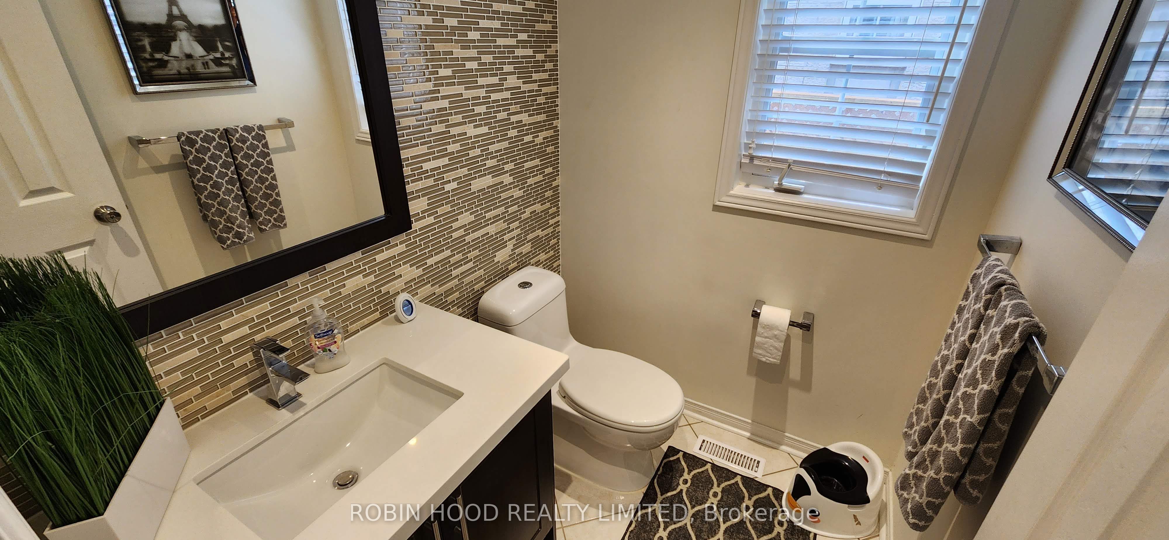 103 Selkirk Drive Property Photo 7