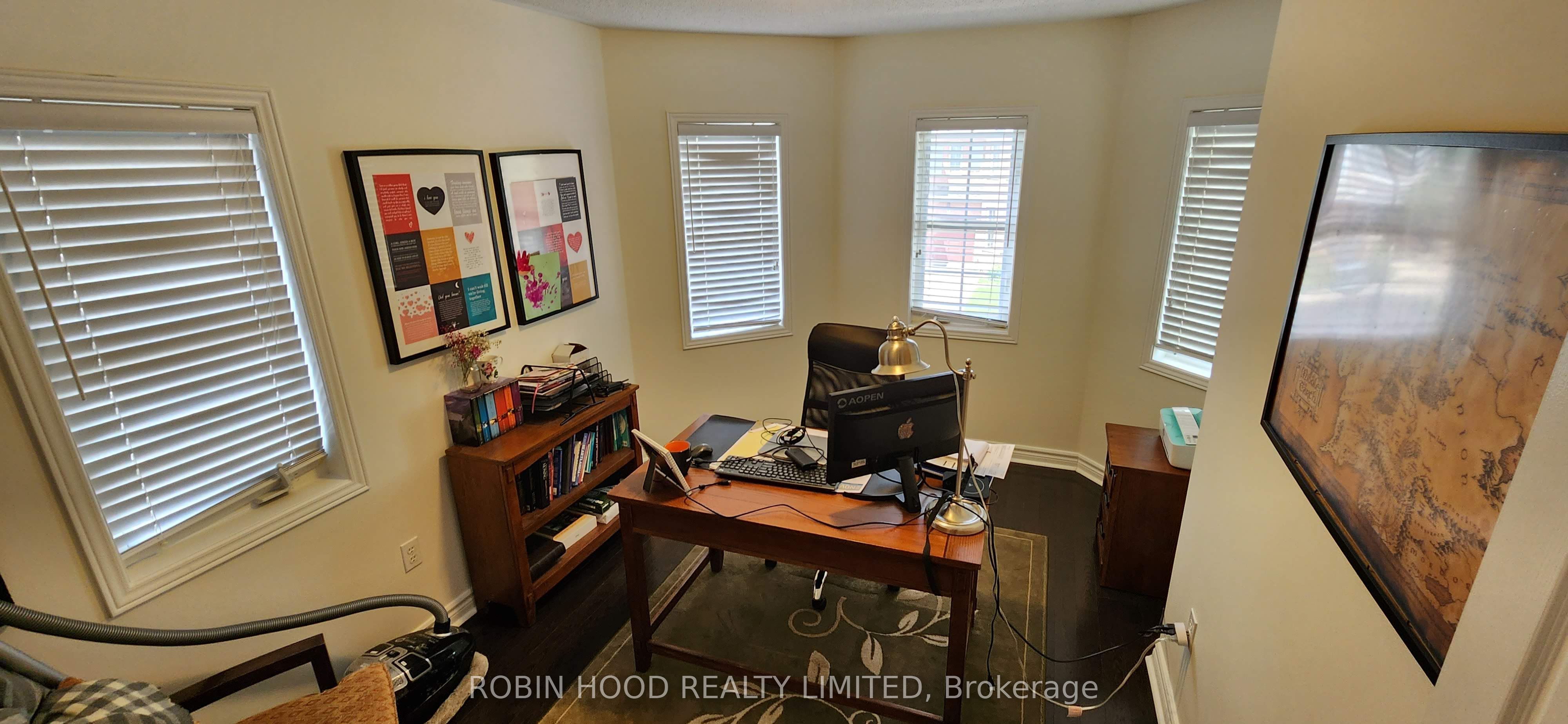 103 Selkirk Drive Property Photo 12