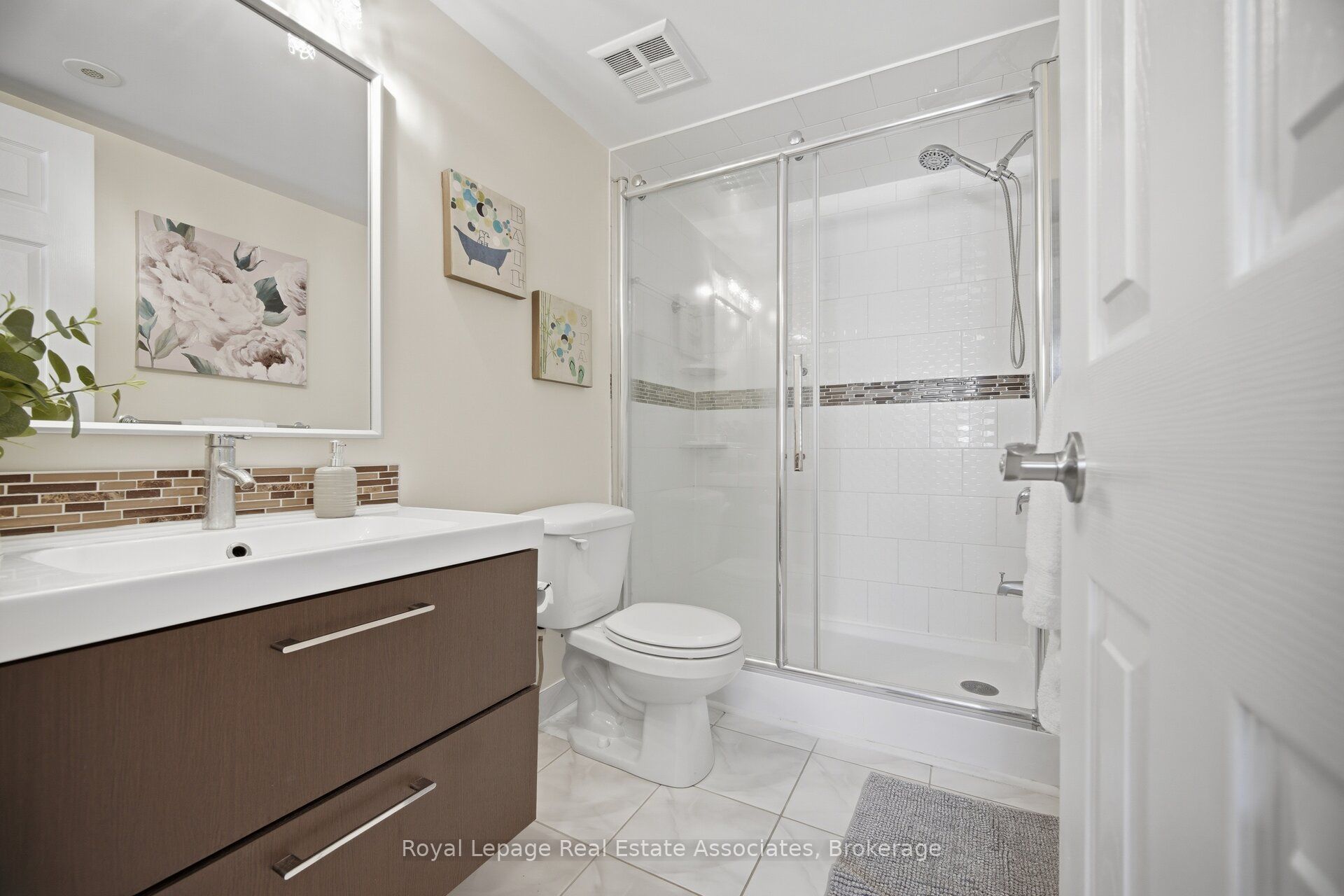 192 Louisbourg Way Property Photo 28