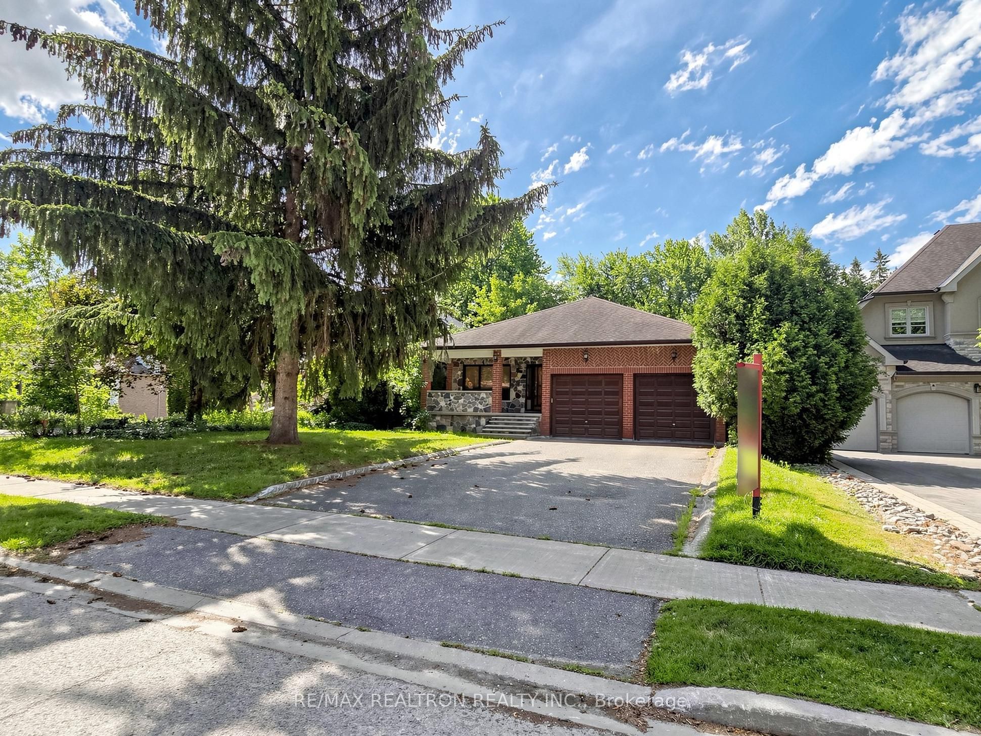 179 Douglas Road Property Photo 1
