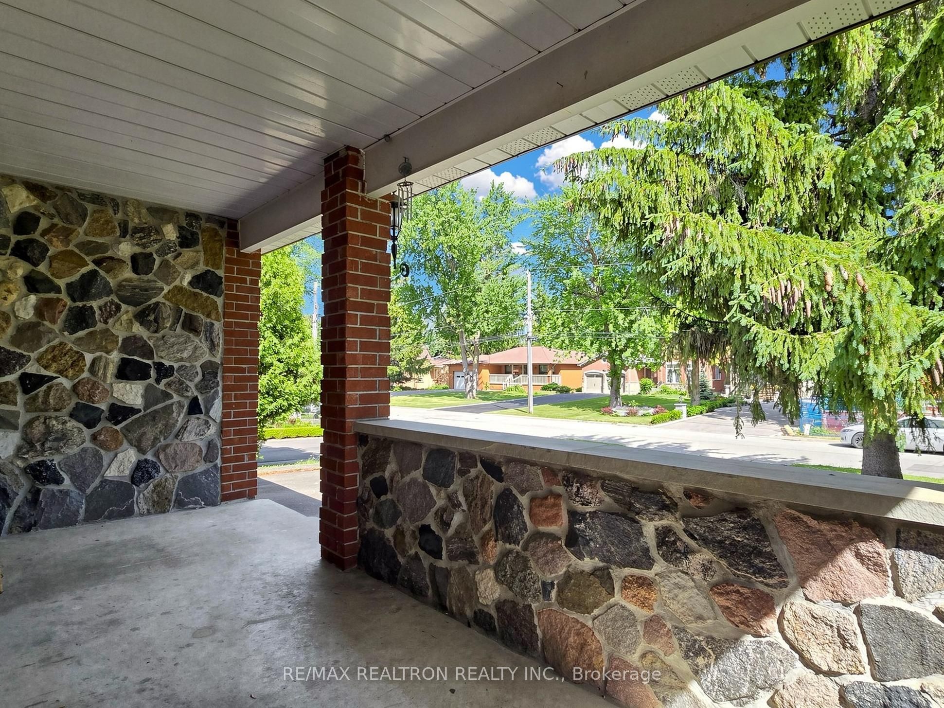 179 Douglas Road Property Photo 18